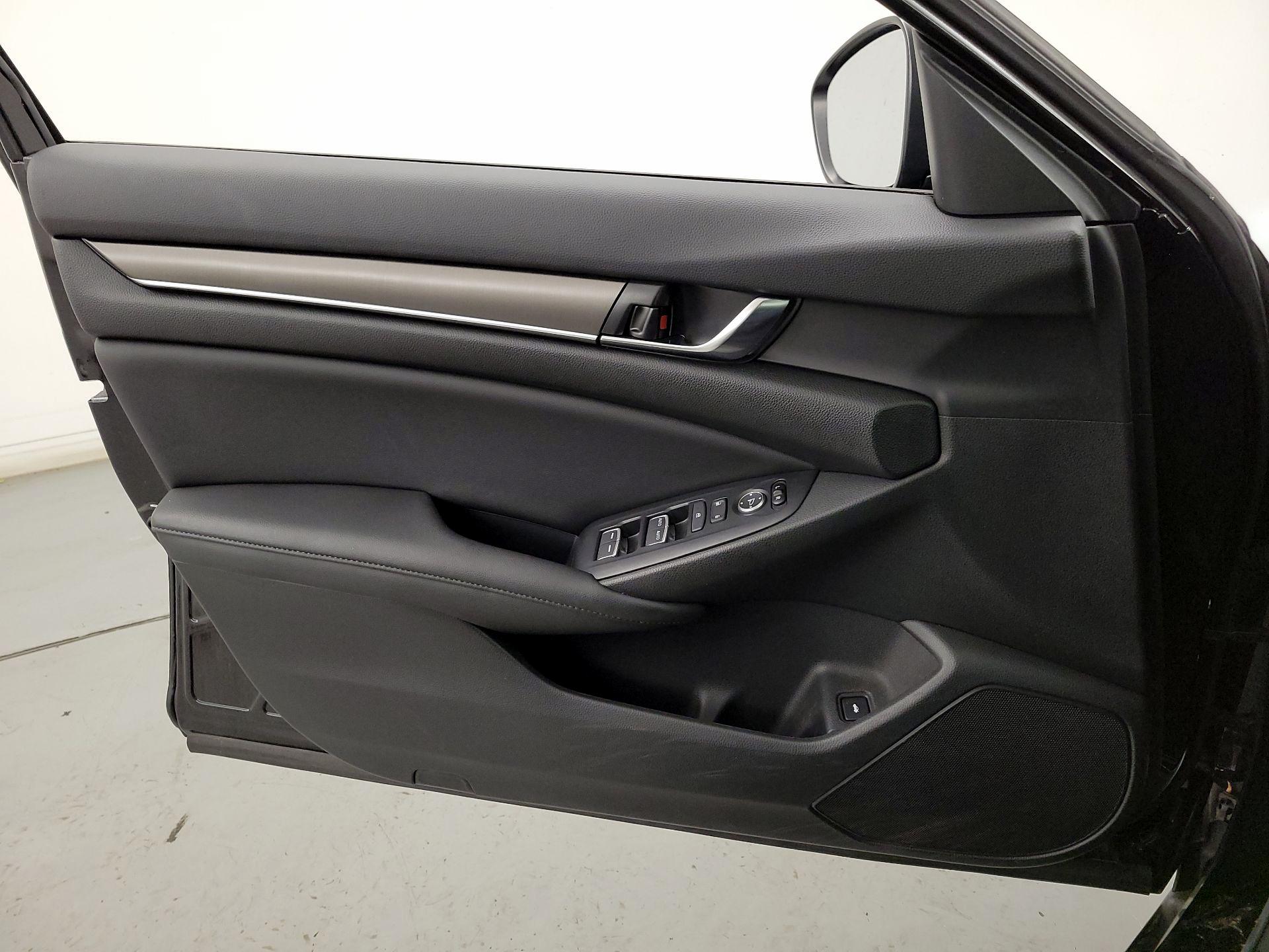 Thumbnail: 2021 Honda Accord - 12
