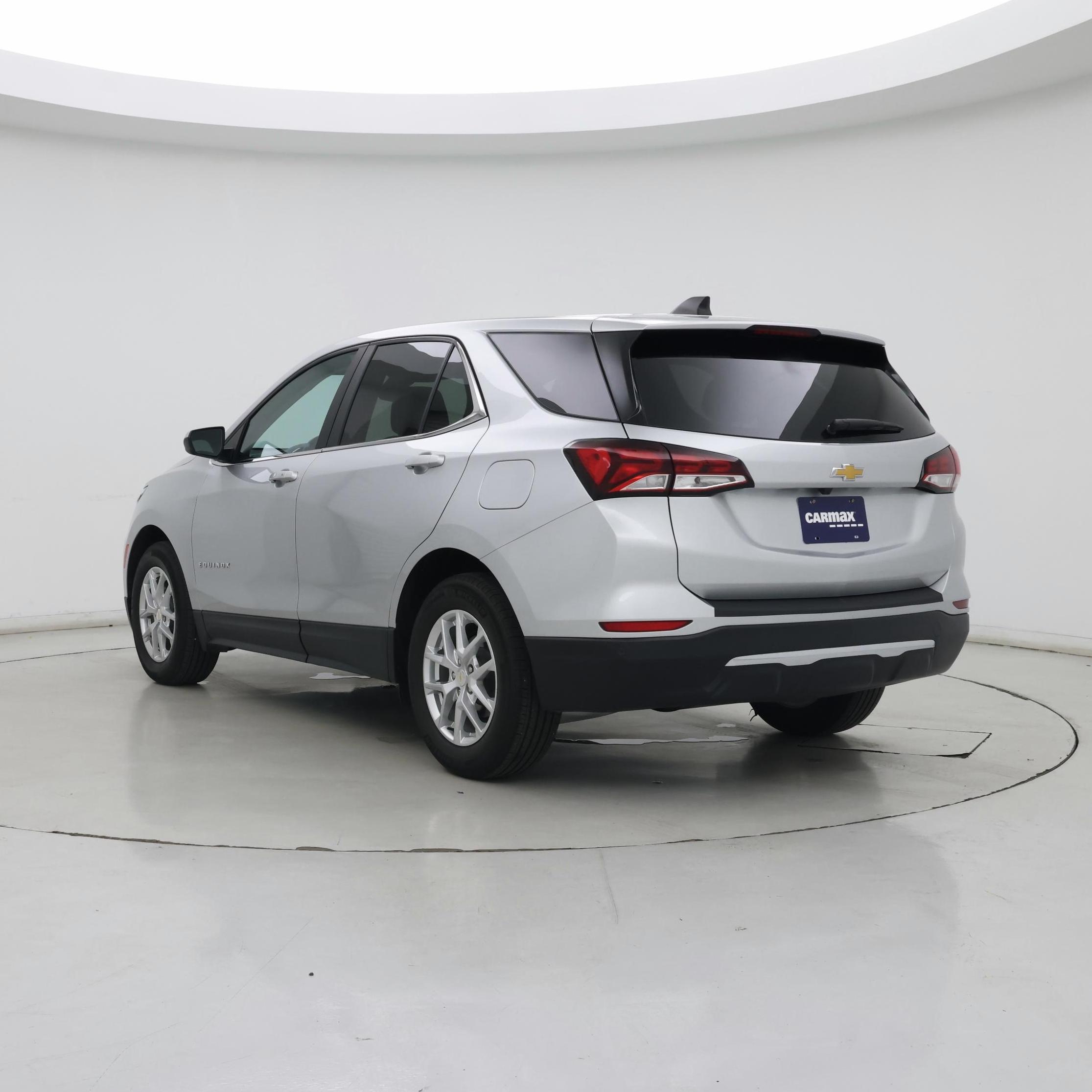 Thumbnail: 2022 Chevrolet Equinox - 2