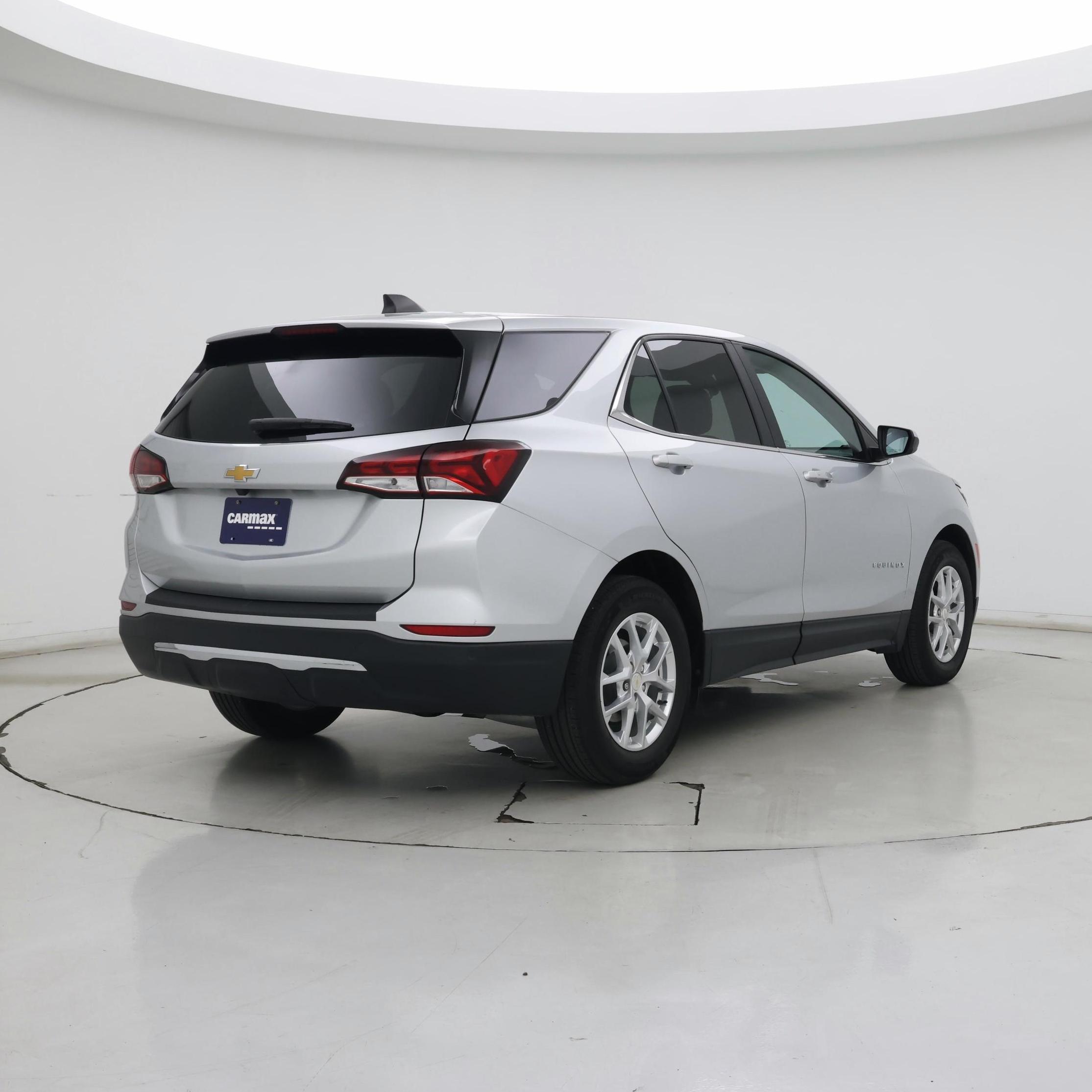 Thumbnail: 2022 Chevrolet Equinox - 8