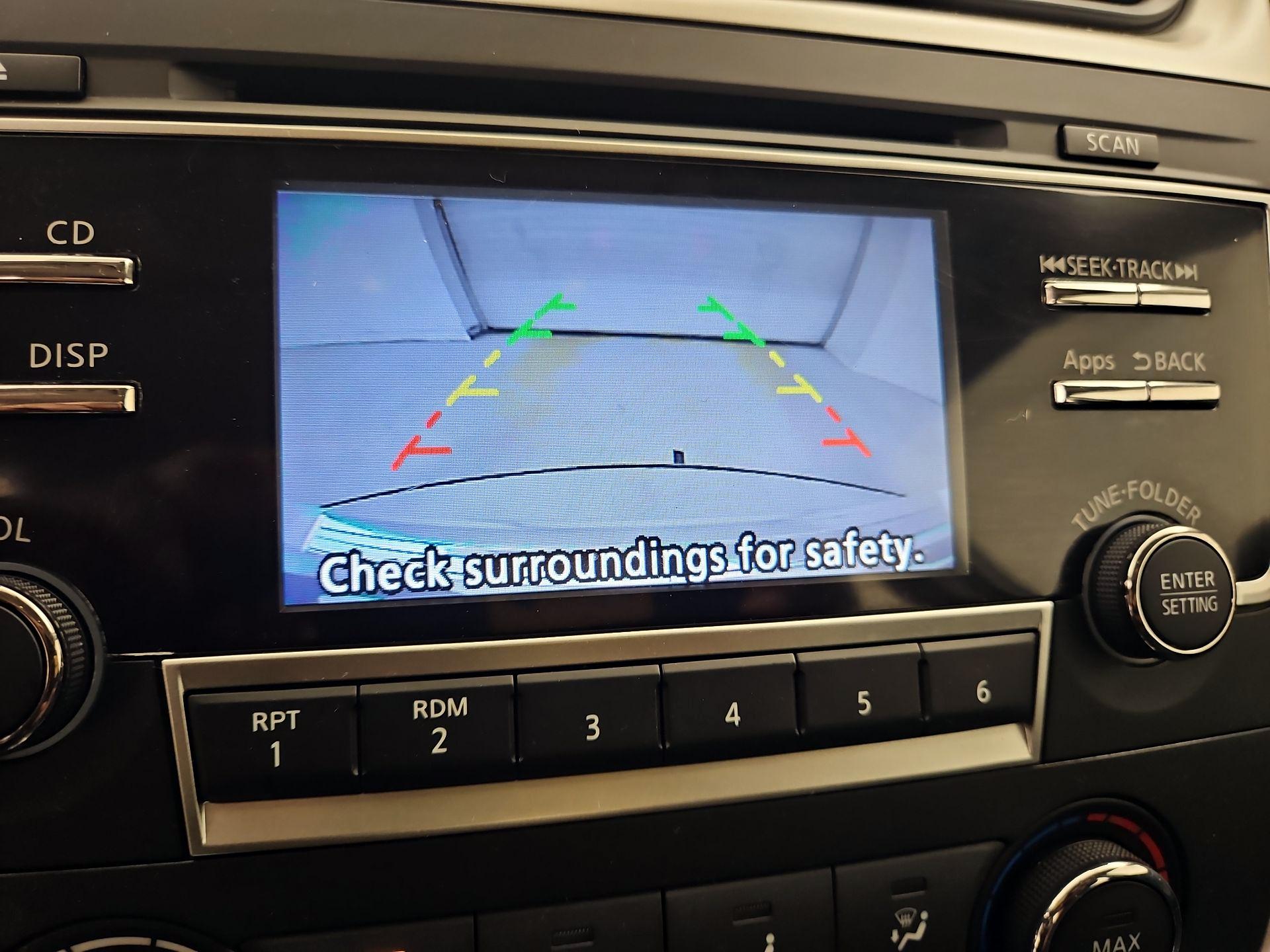 Thumbnail: 2016 Nissan Altima - 14