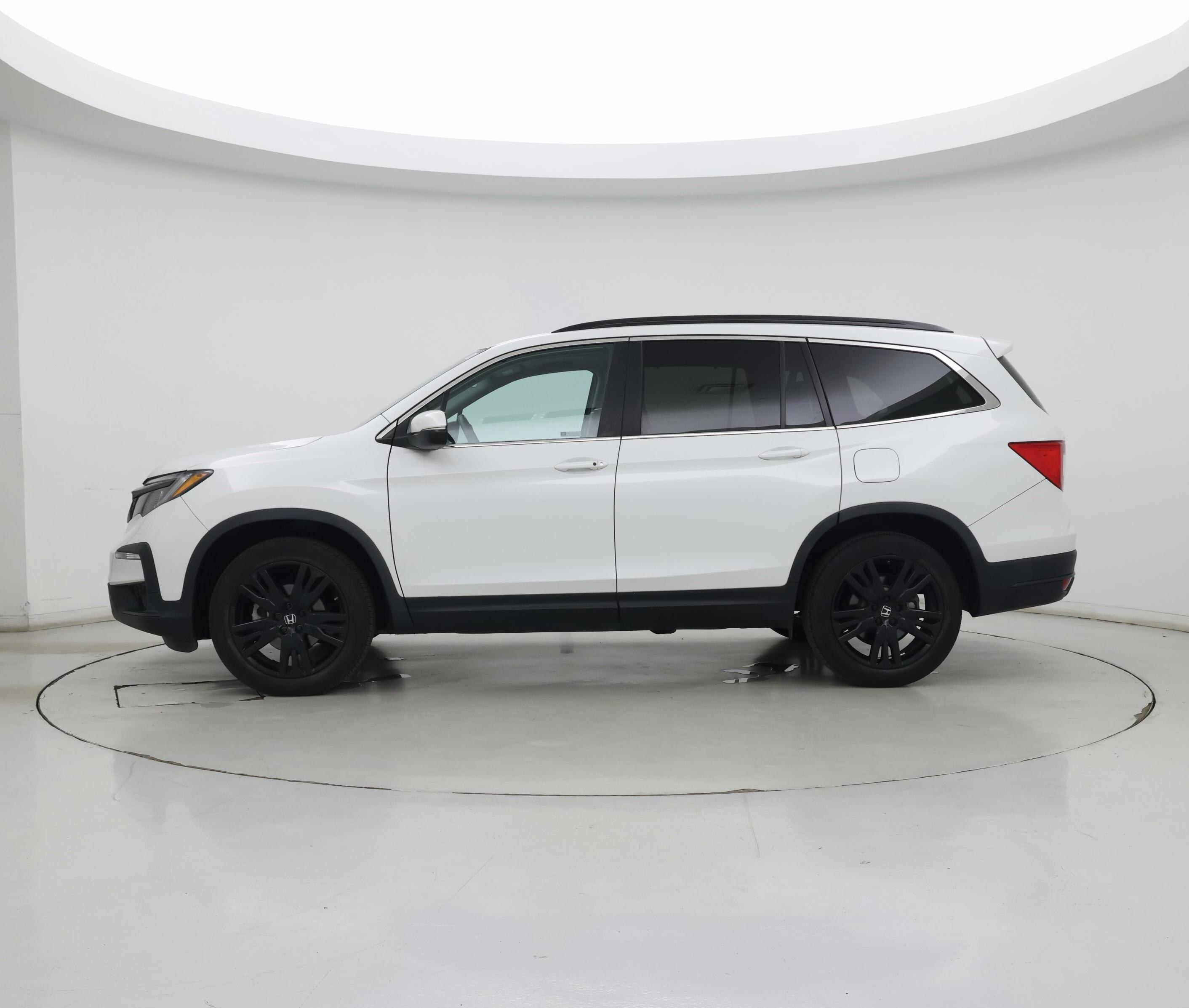 Thumbnail: 2021 Honda Pilot - 3