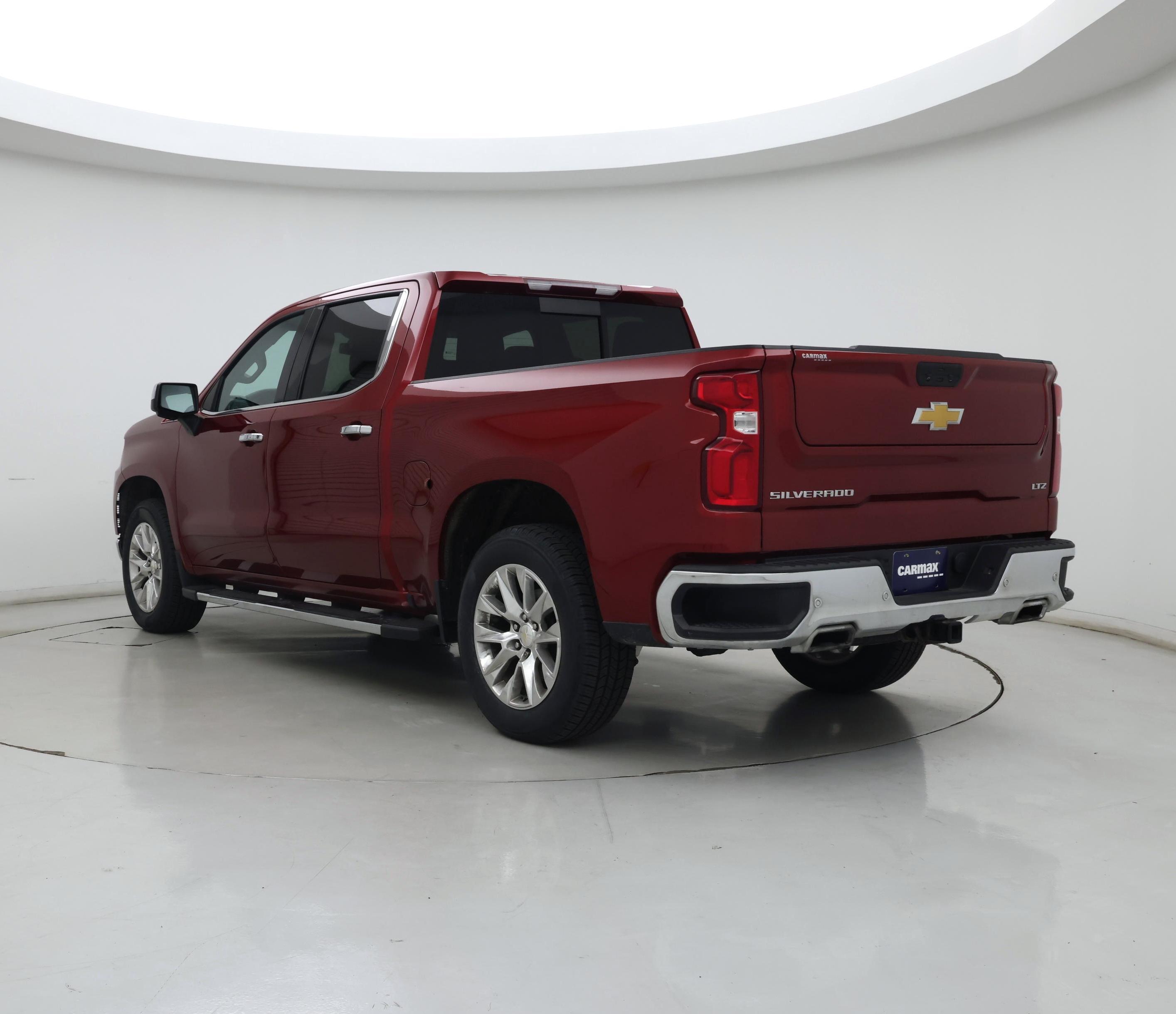 Thumbnail: 2021 Chevrolet Silverado 1500 - 2