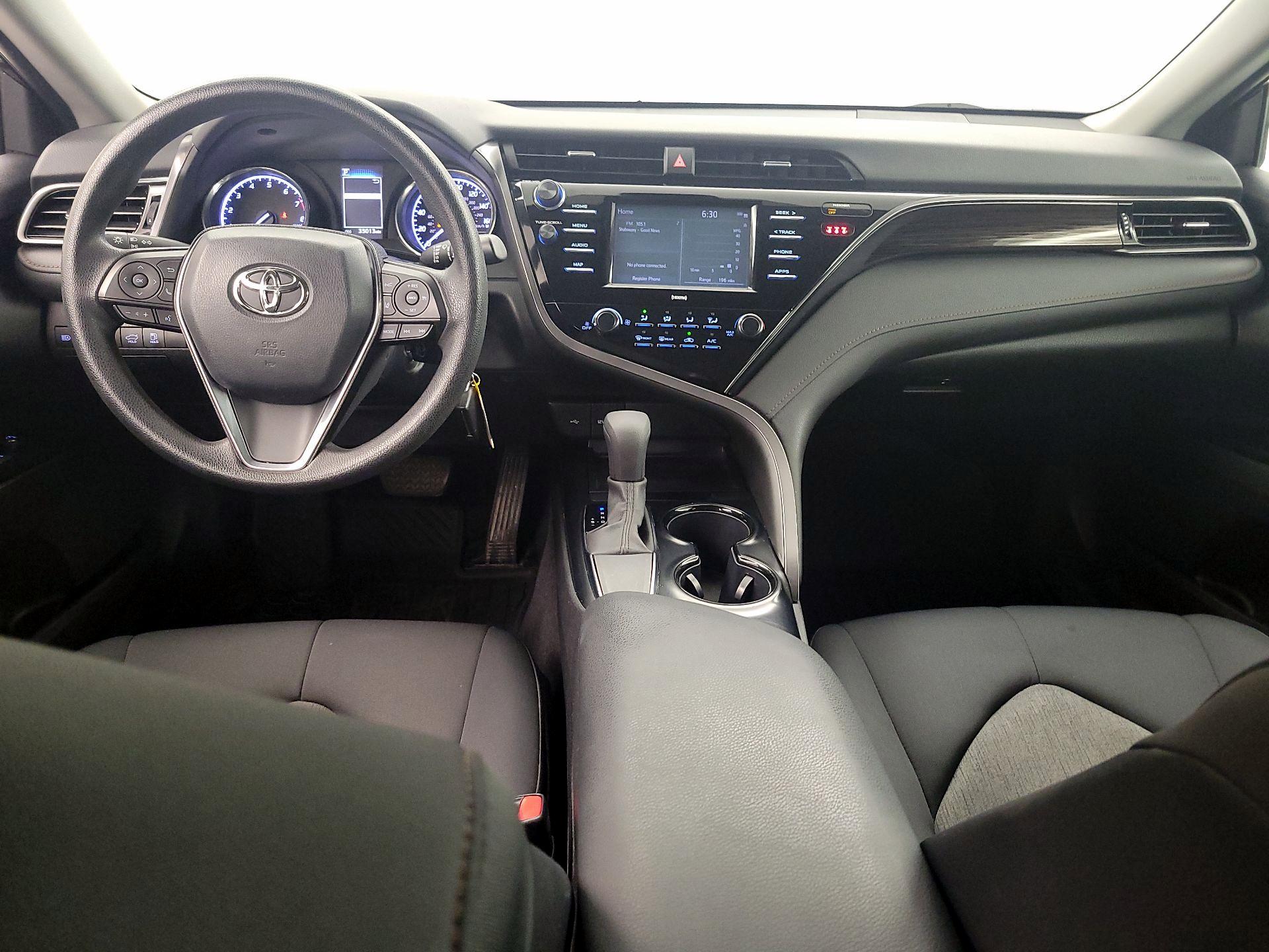 Thumbnail: 2020 Toyota Camry - 9