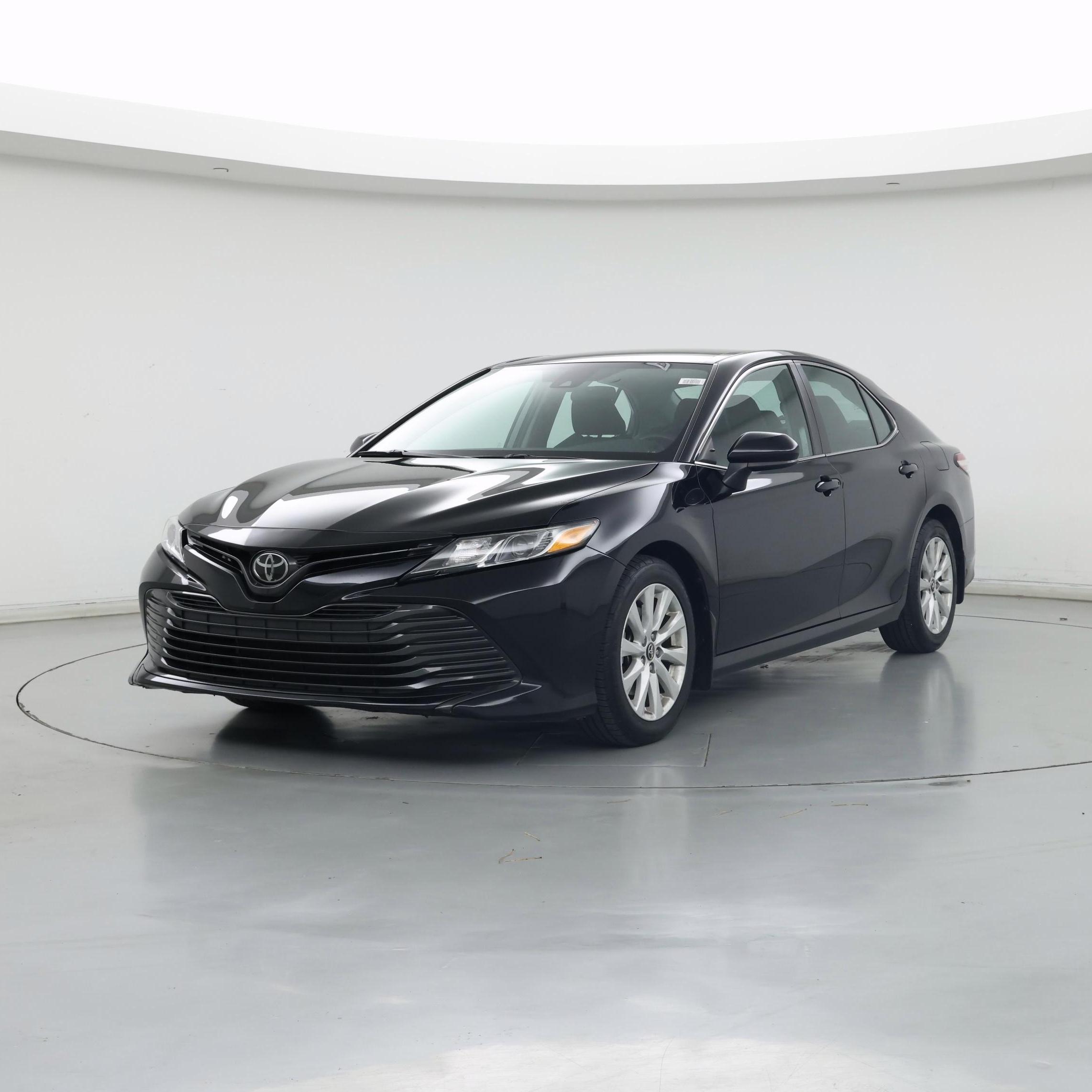 Thumbnail: 2020 Toyota Camry - 4