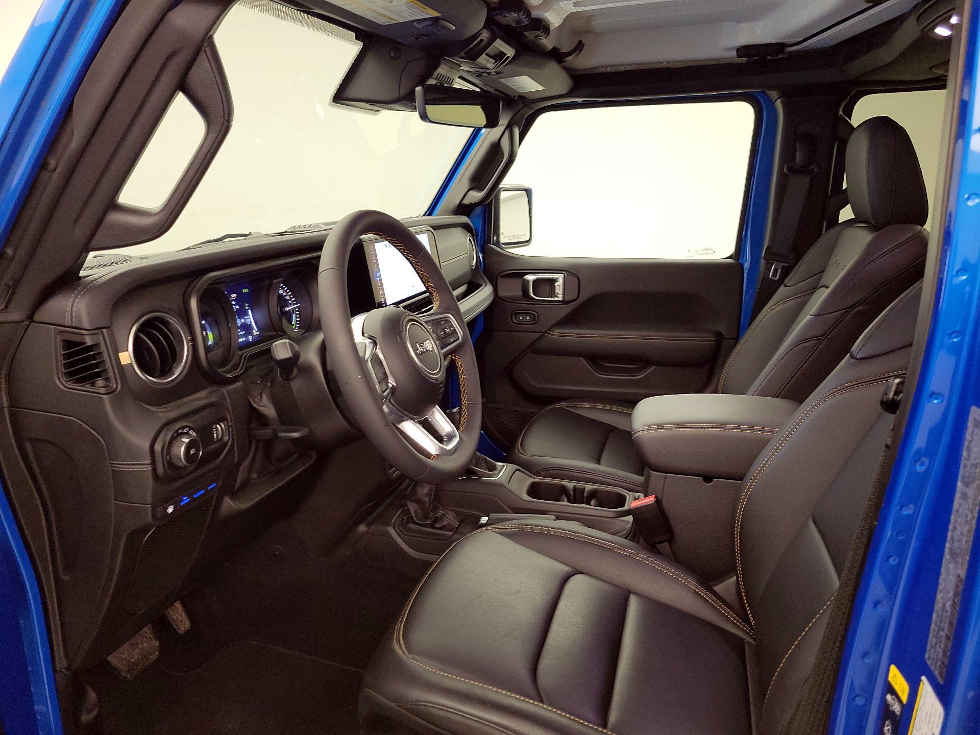 Thumbnail: 2024 Jeep Wrangler - 11