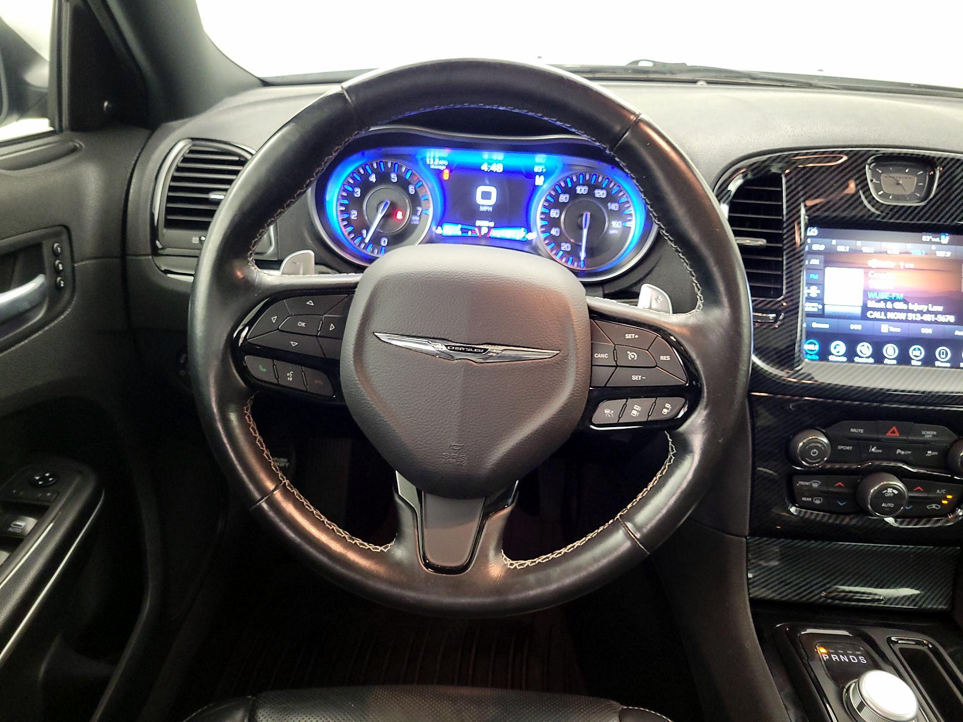 Thumbnail: 2021 Chrysler 300 - 10