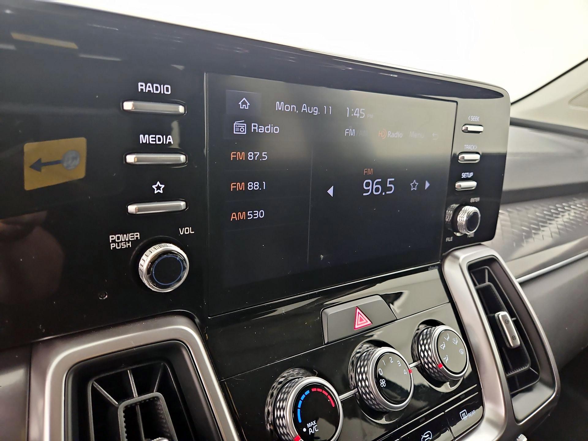 Thumbnail: 2023 Kia Sorento - 15