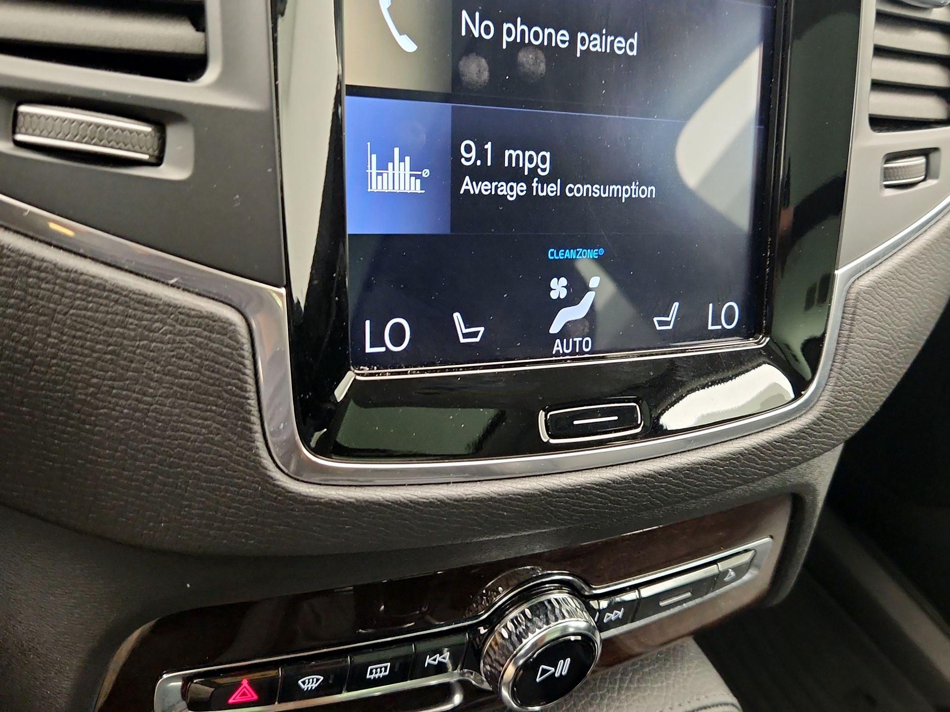 Thumbnail: 2019 Volvo XC90 - 17