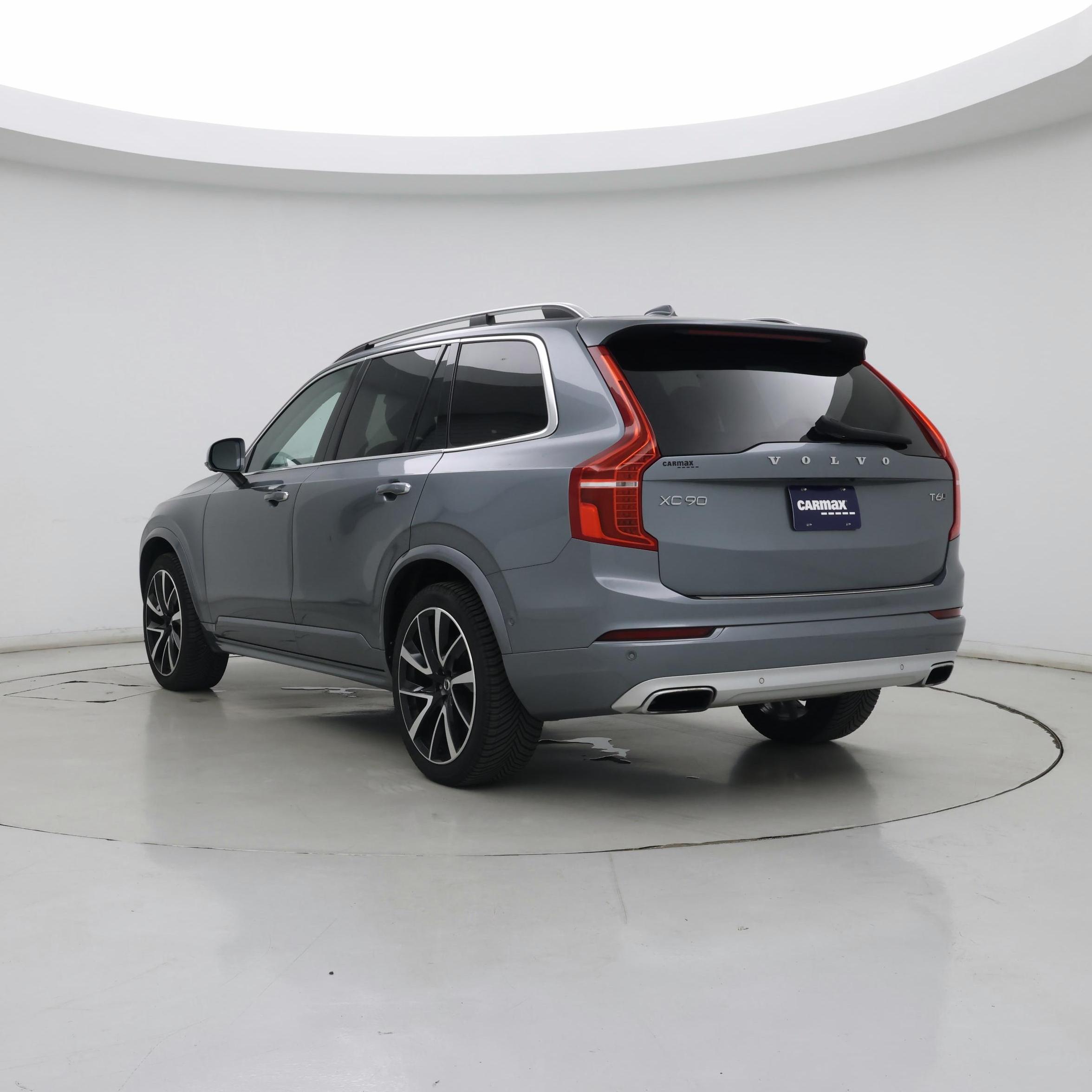 Thumbnail: 2019 Volvo XC90 - 2
