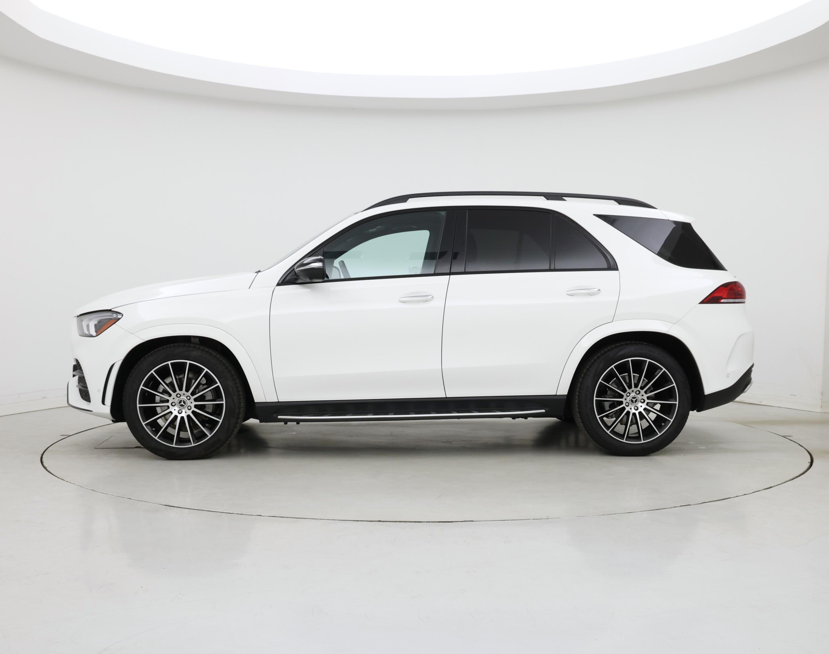 Thumbnail: 2022 Mercedes-Benz GLE - 3