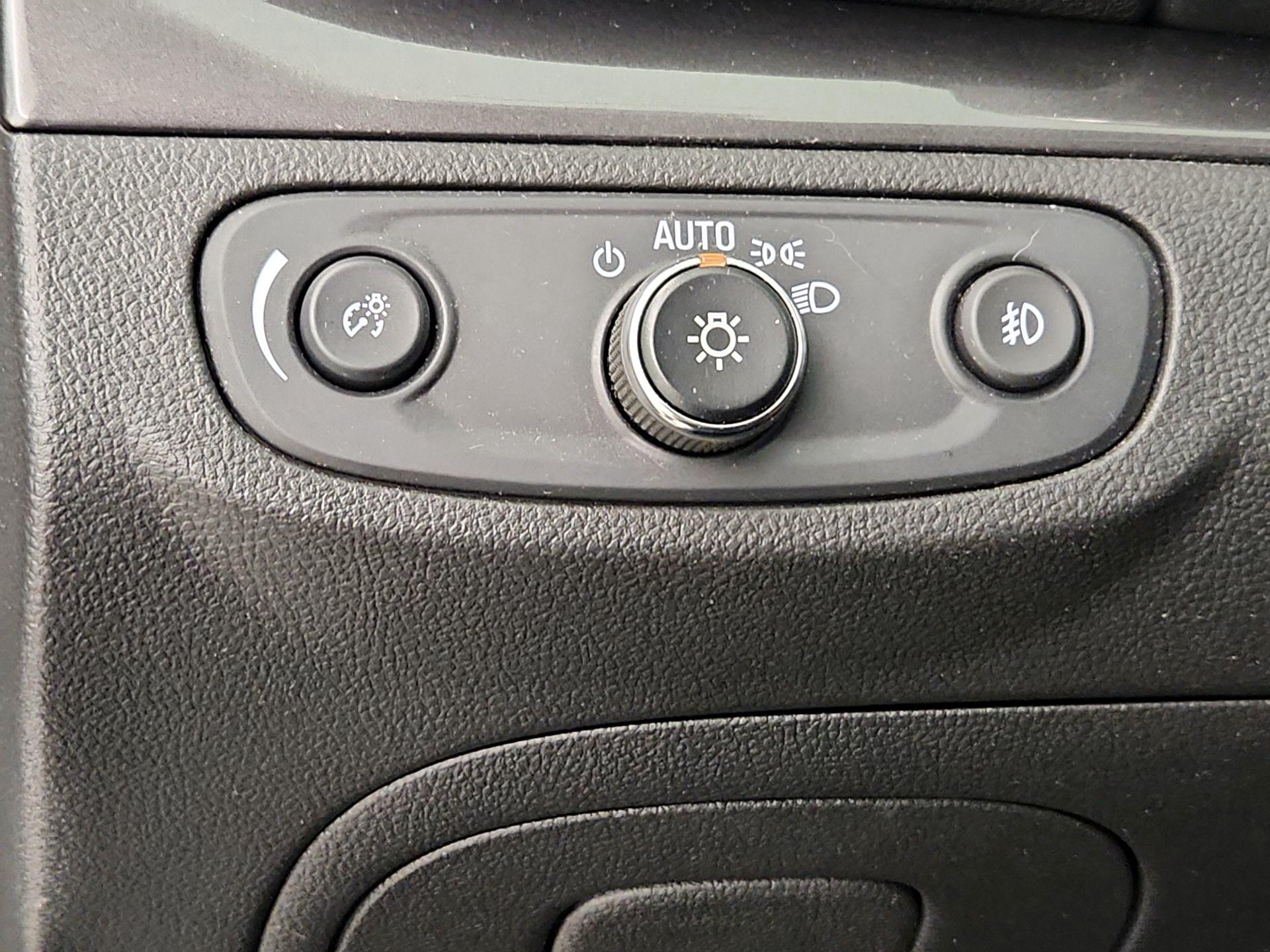 Thumbnail: 2019 Buick Encore - 13