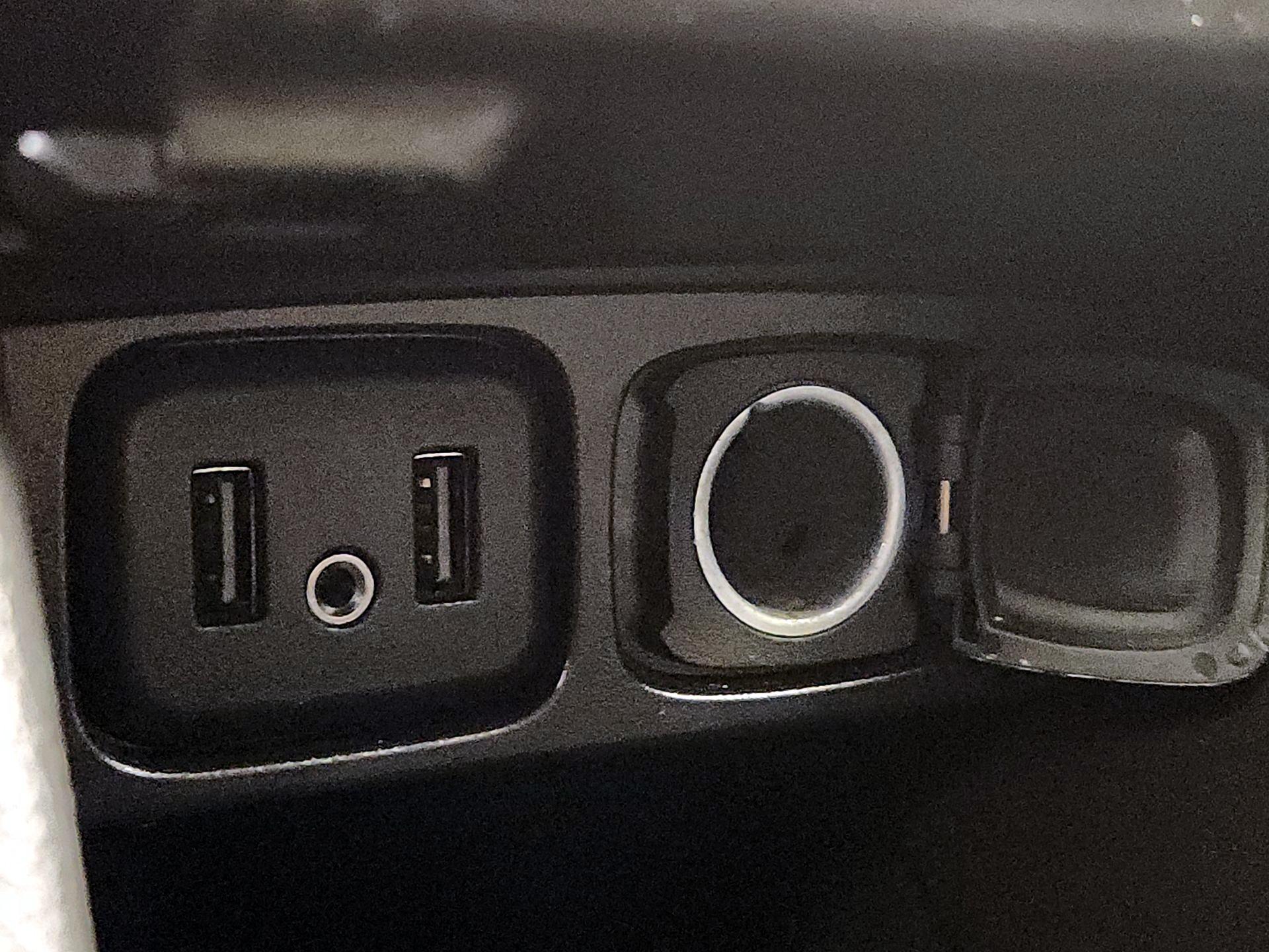 Thumbnail: 2019 Buick Encore - 18