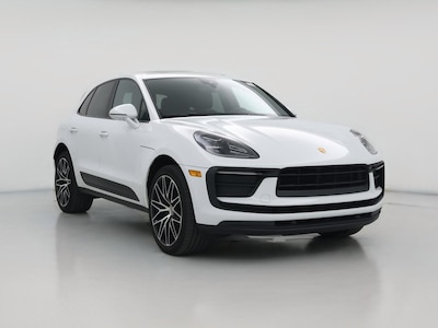 White 2022 Porsche Macan