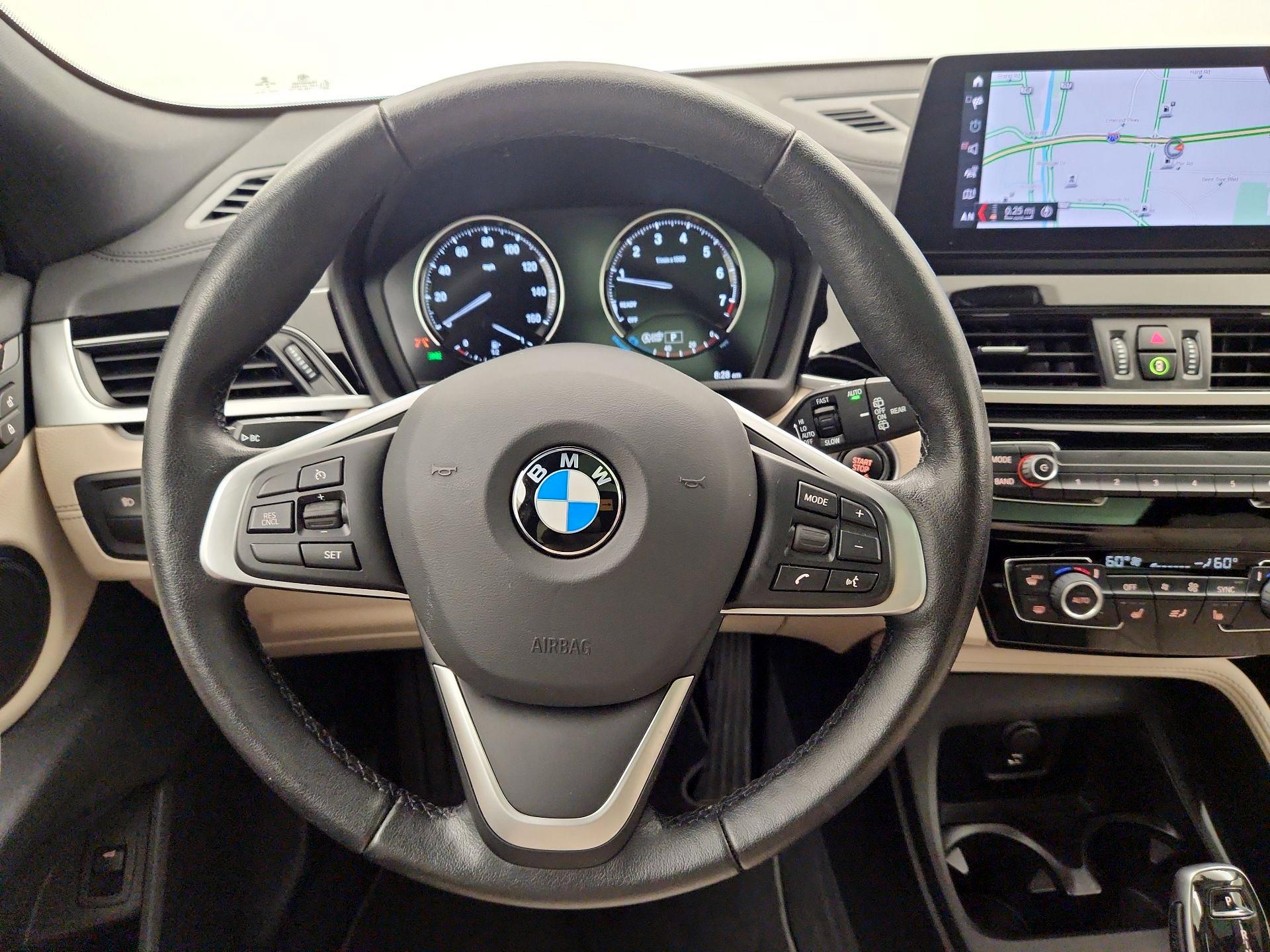 Thumbnail: 2022 BMW X2 - 10