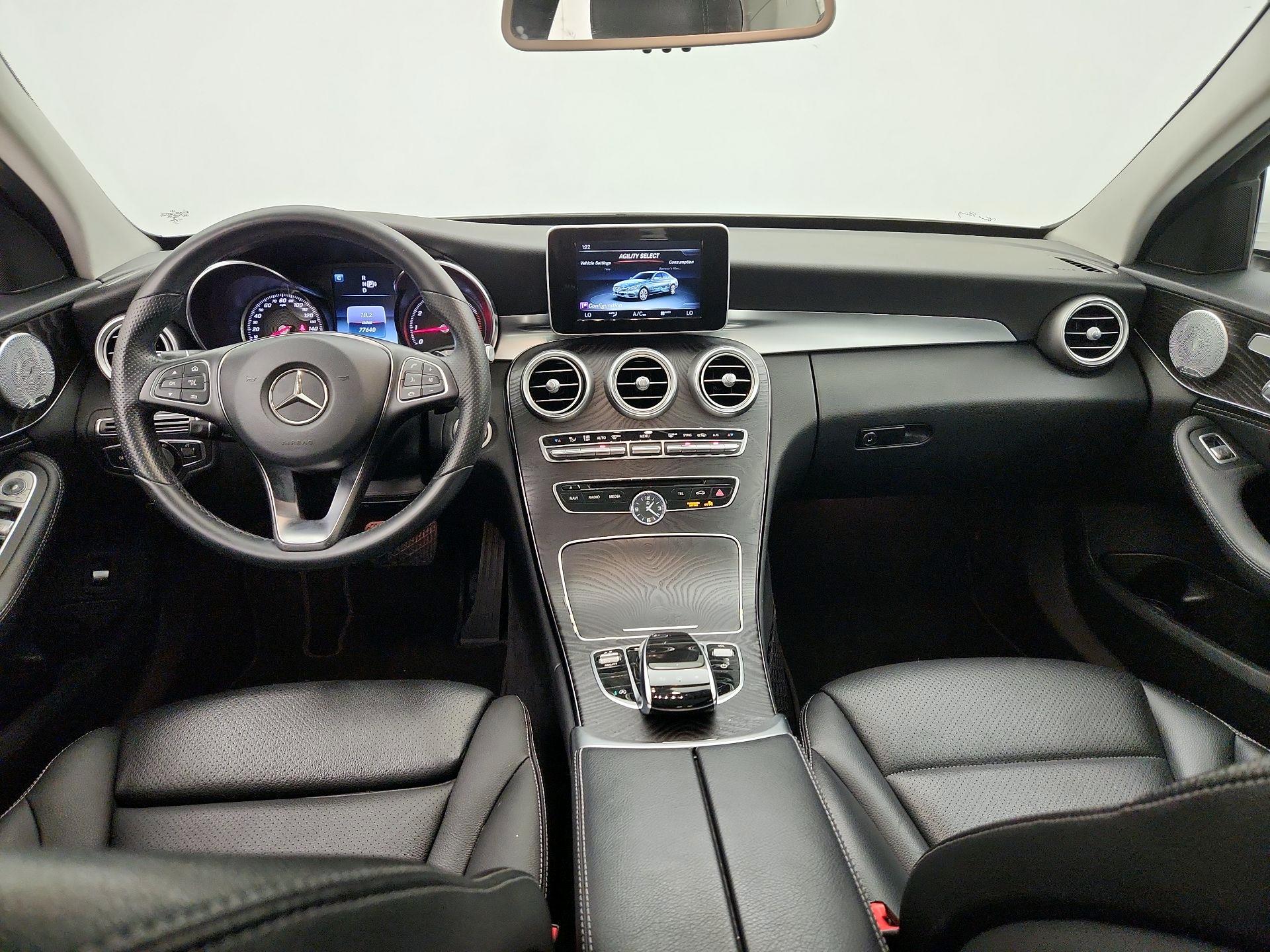 Thumbnail: 2015 Mercedes-Benz C-Class - 9