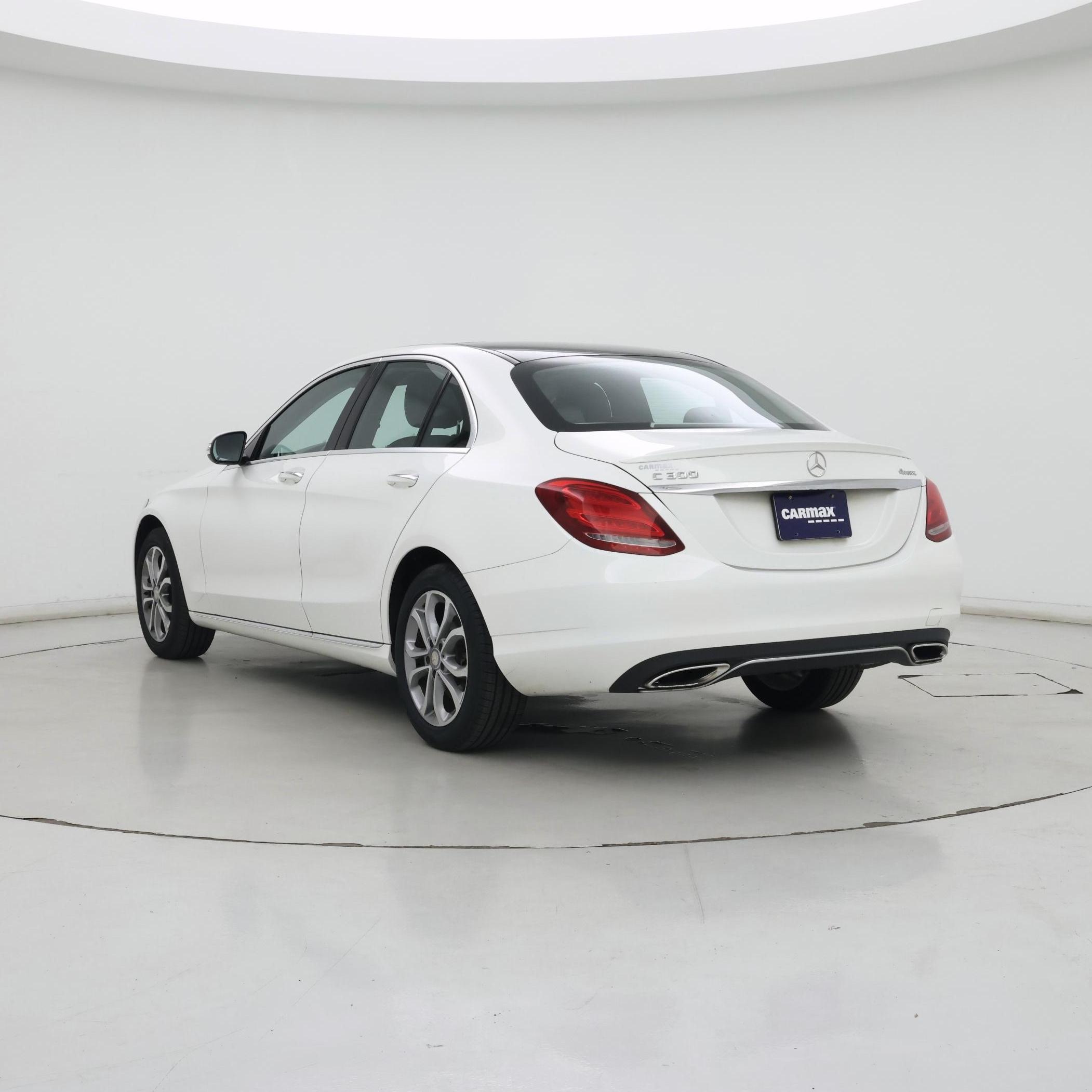 Thumbnail: 2015 Mercedes-Benz C-Class - 2