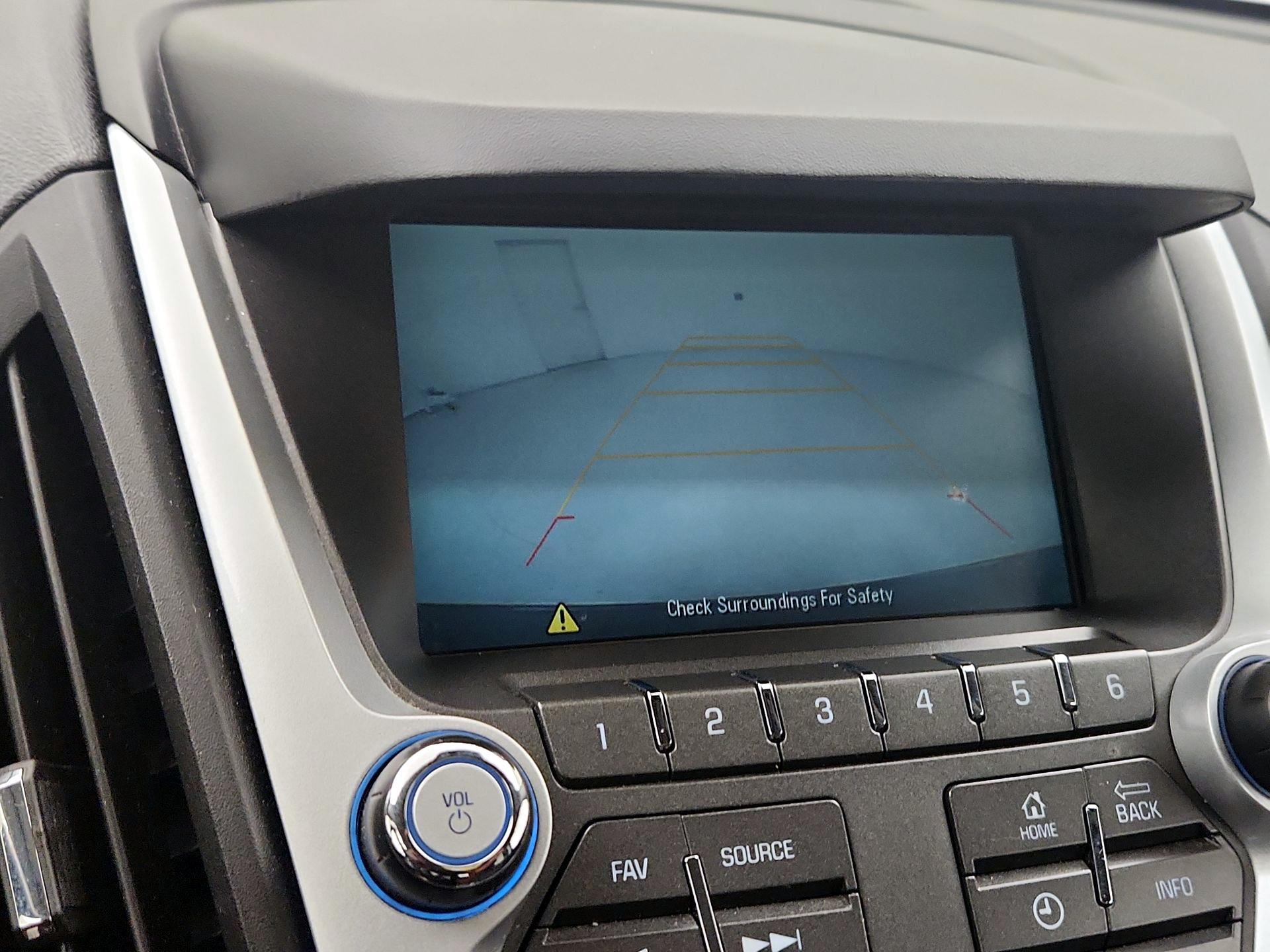 Thumbnail: 2015 Chevrolet Equinox - 14