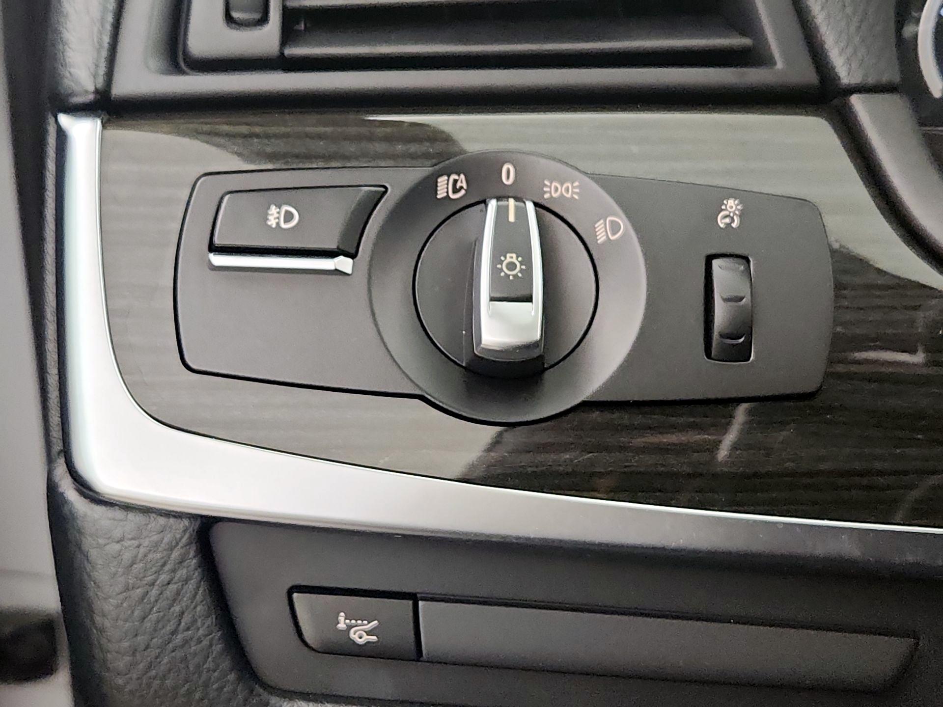 Thumbnail: 2016 BMW 5 Series - 13
