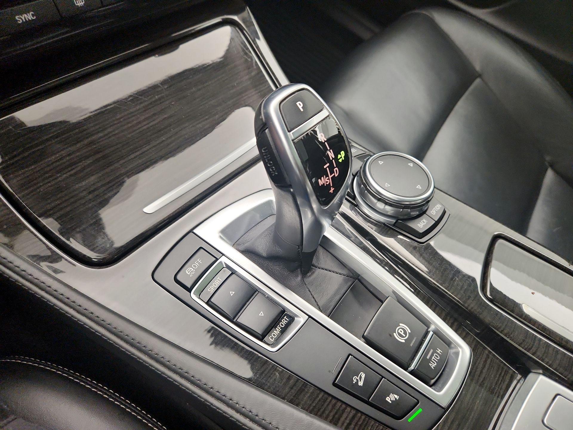 Thumbnail: 2016 BMW 5 Series - 18