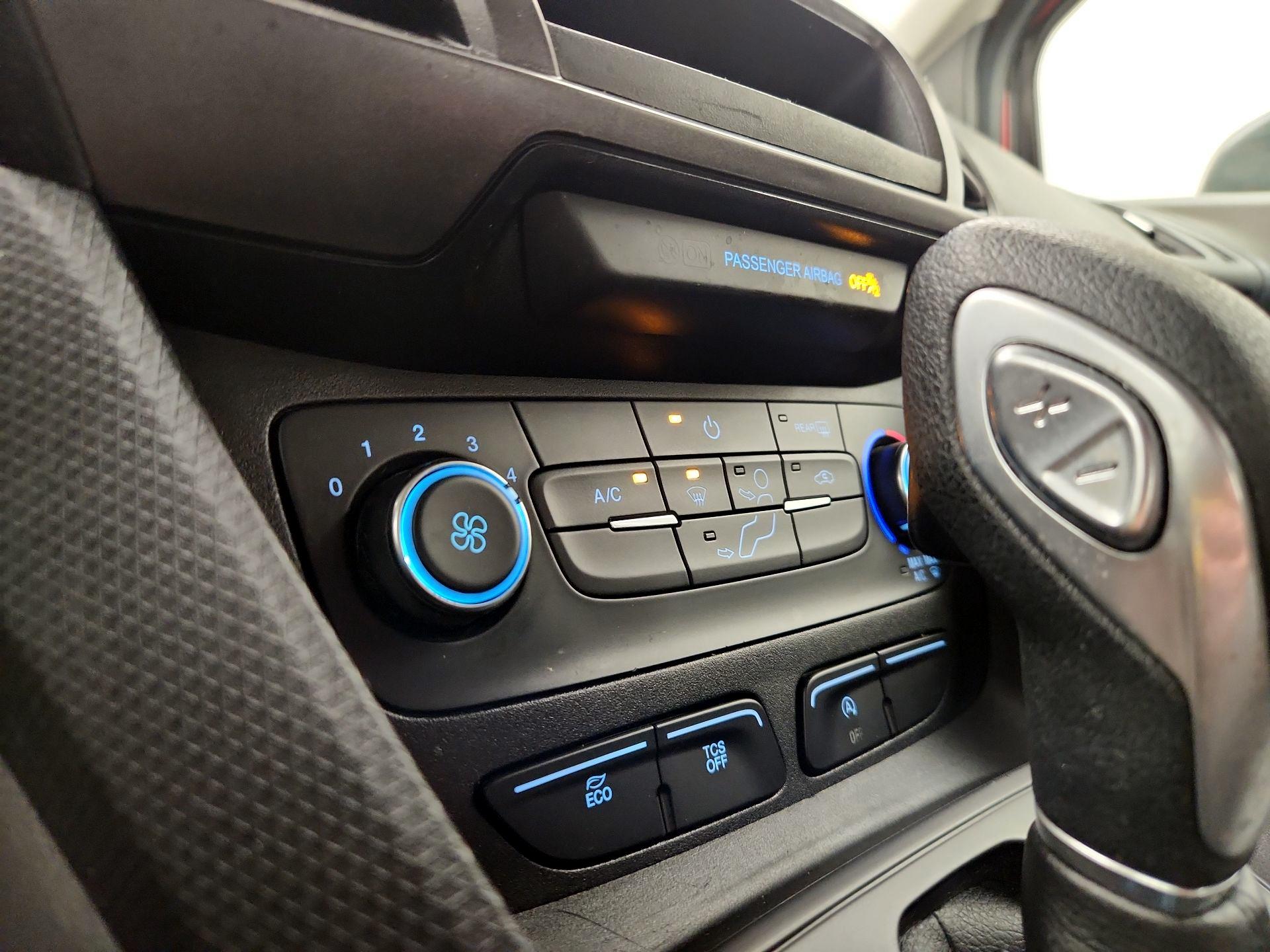 Thumbnail: 2019 Ford Transit Series - 16