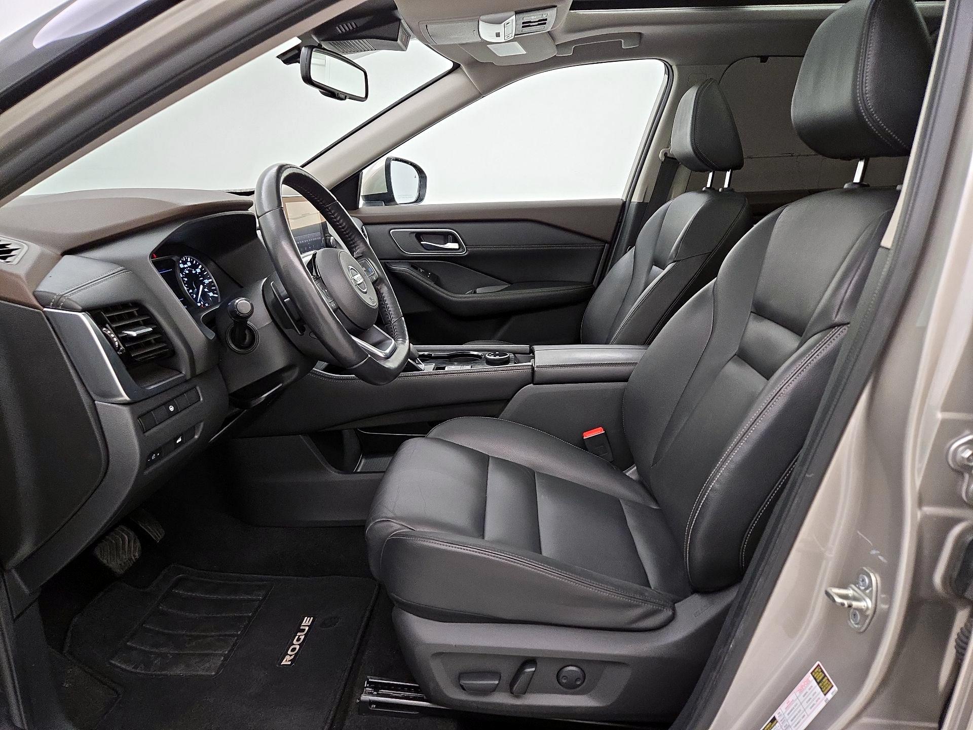 Thumbnail: 2021 Nissan Rogue - 11