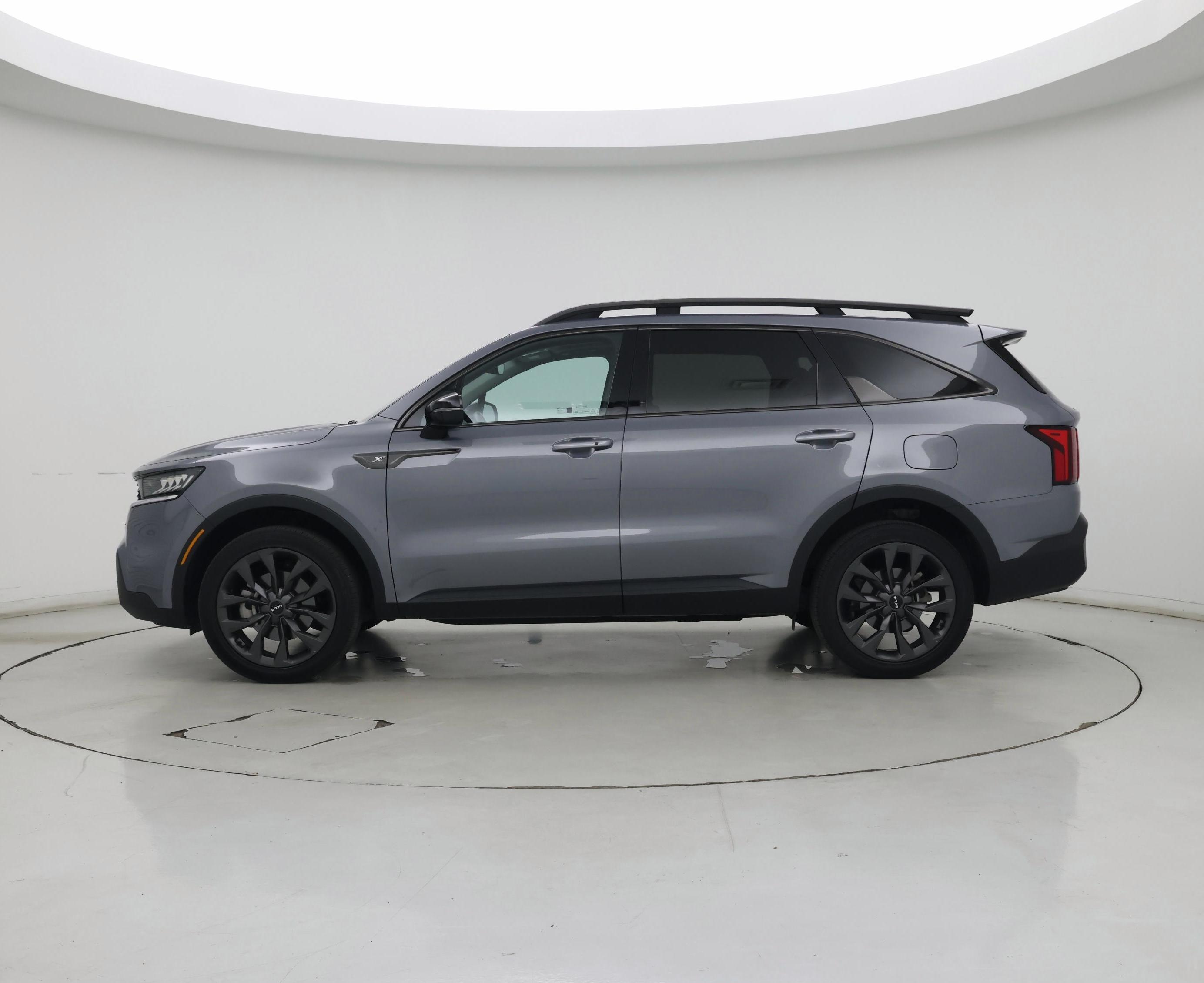 Thumbnail: 2023 Kia Sorento - 3