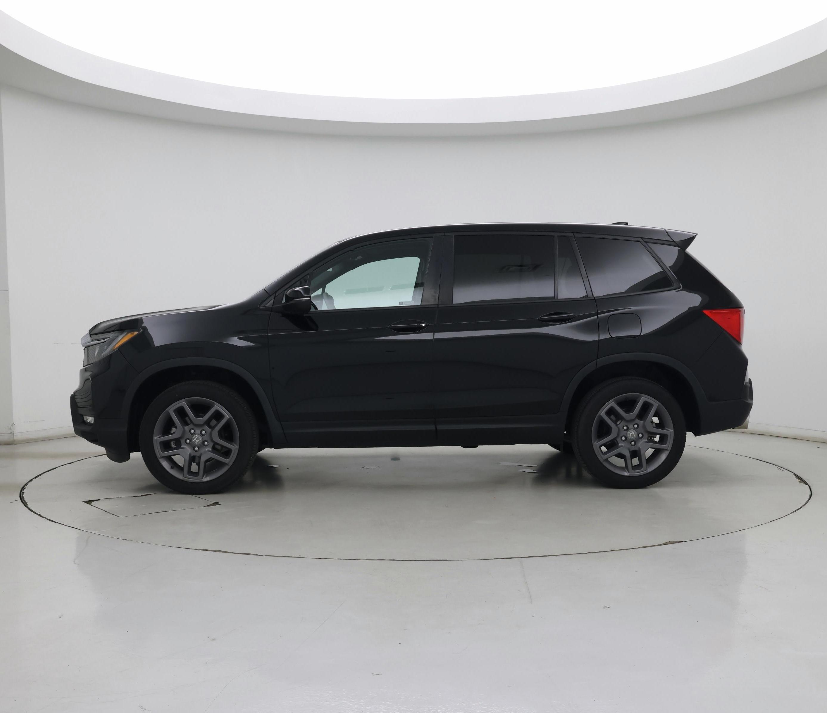 Thumbnail: 2022 Honda Passport - 3