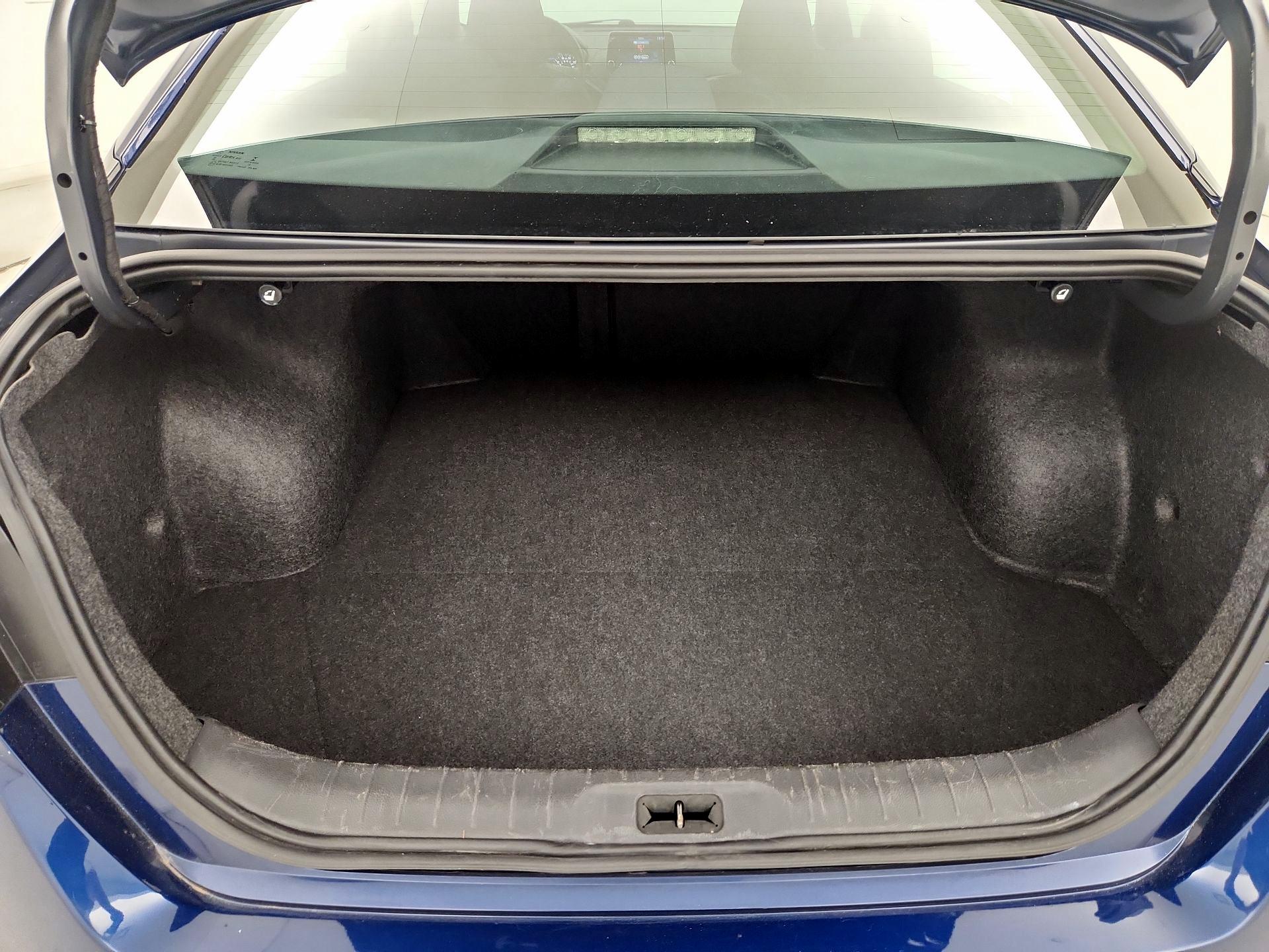 Thumbnail: 2020 Nissan Altima - 20