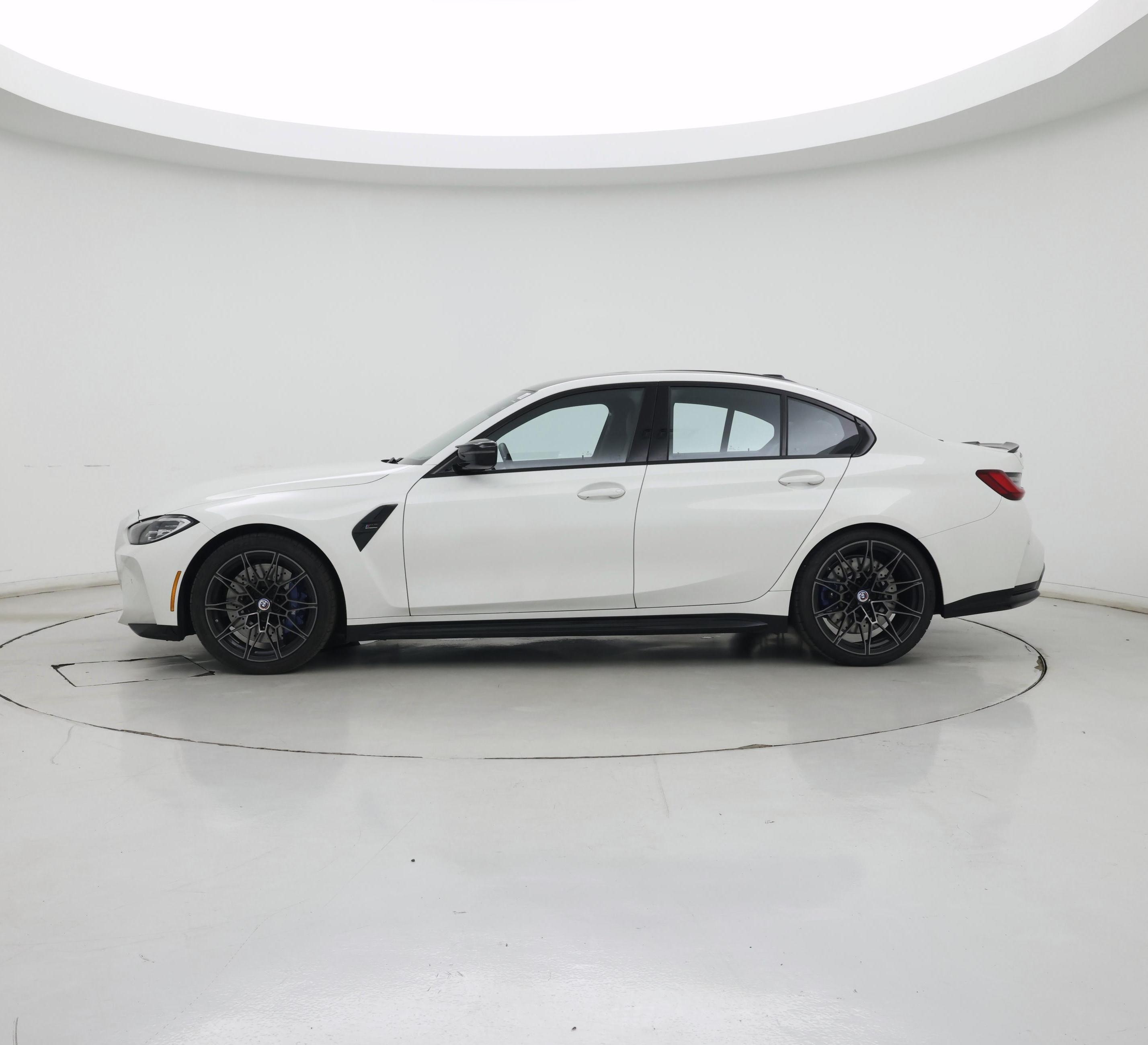 Thumbnail: 2023 BMW M3 - 3