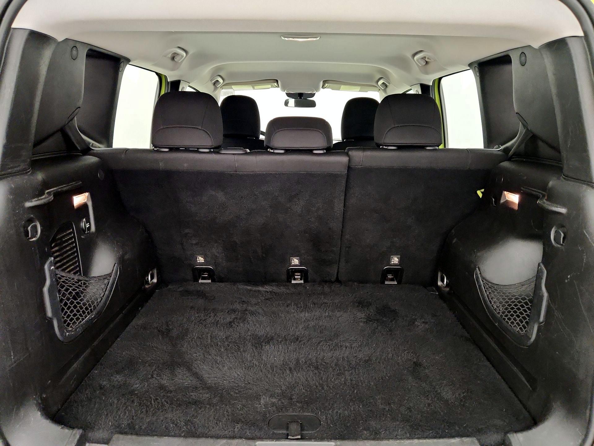 Thumbnail: 2017 Jeep Renegade - 19
