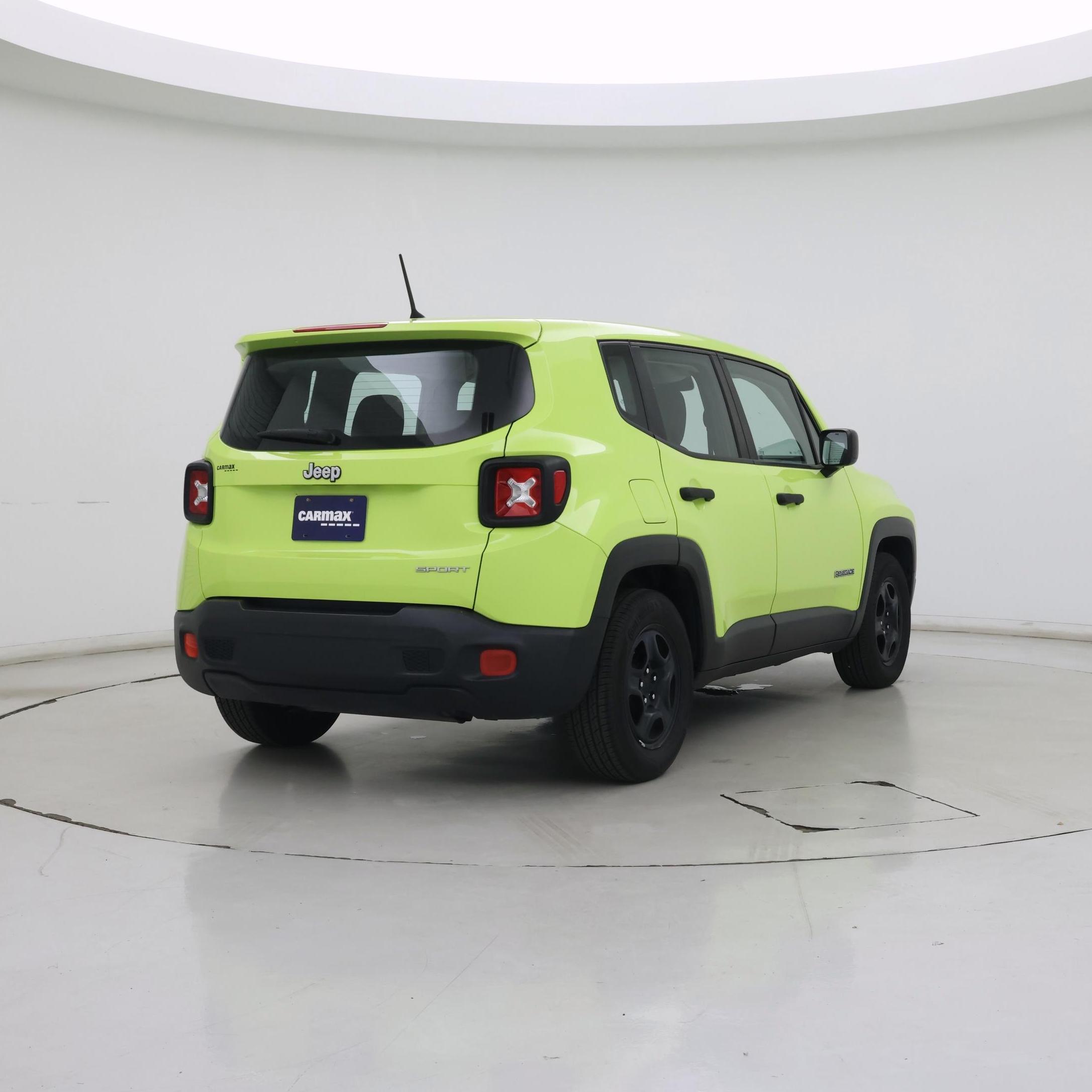Thumbnail: 2017 Jeep Renegade - 8