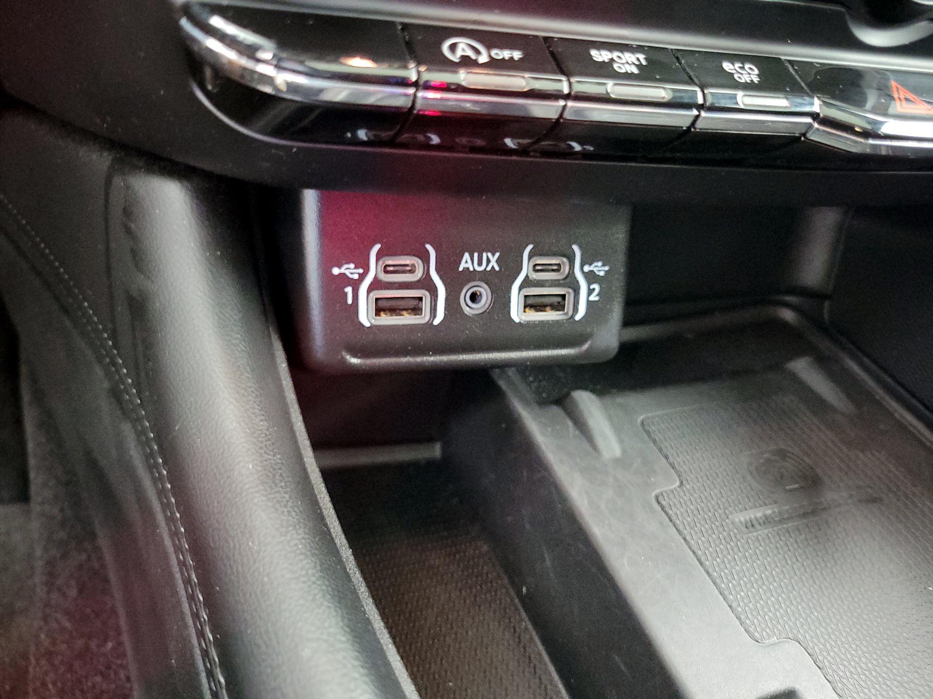 Thumbnail: 2022 Dodge Durango - 19