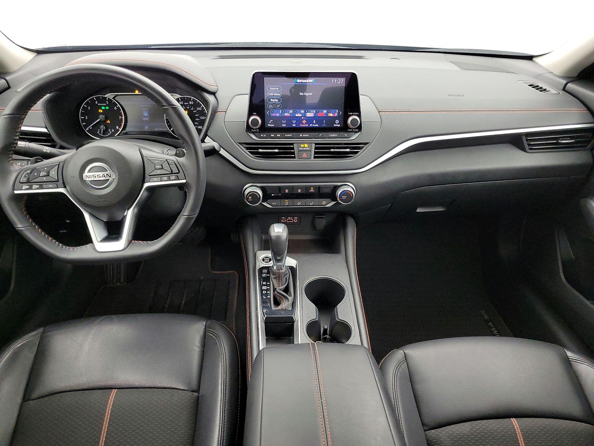 Thumbnail: 2022 Nissan Altima - 9