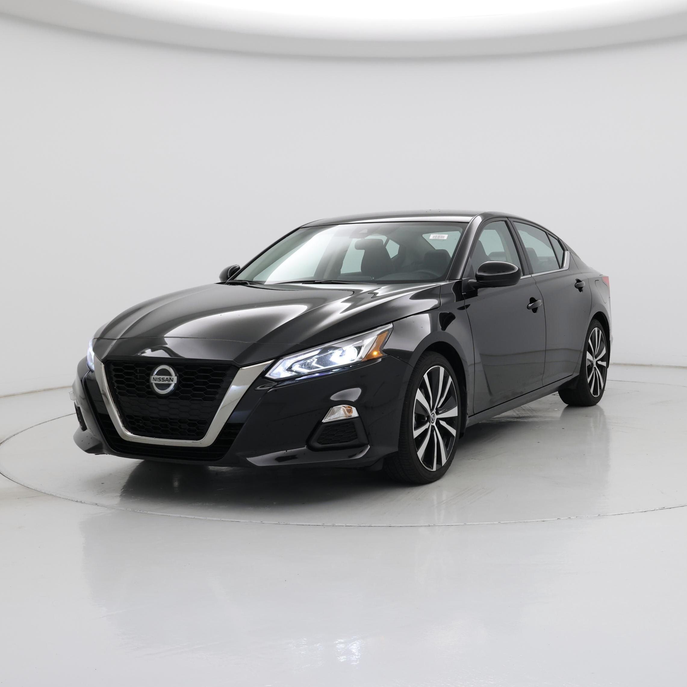 Thumbnail: 2022 Nissan Altima - 4
