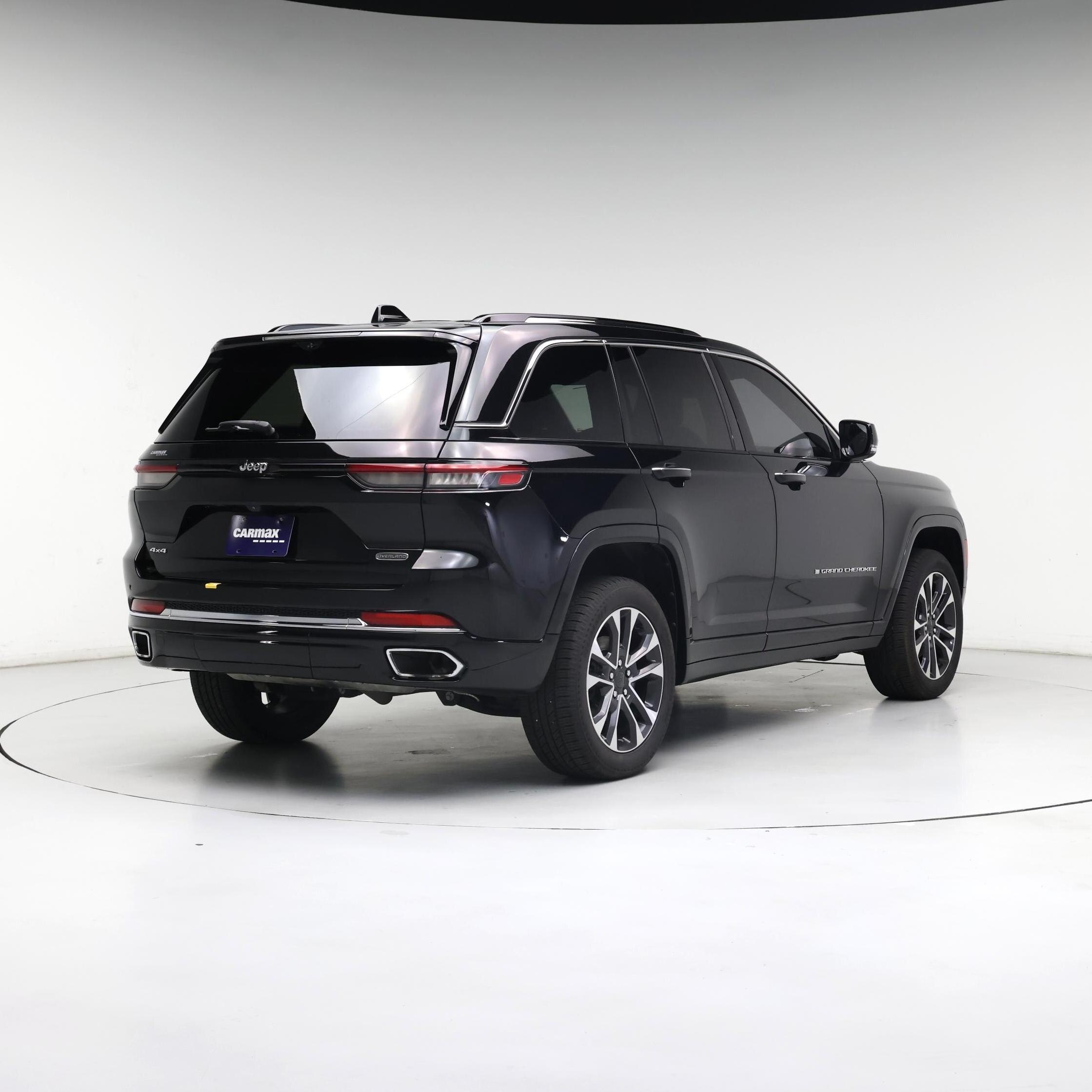 Thumbnail: 2022 Jeep Grand Cherokee - 8
