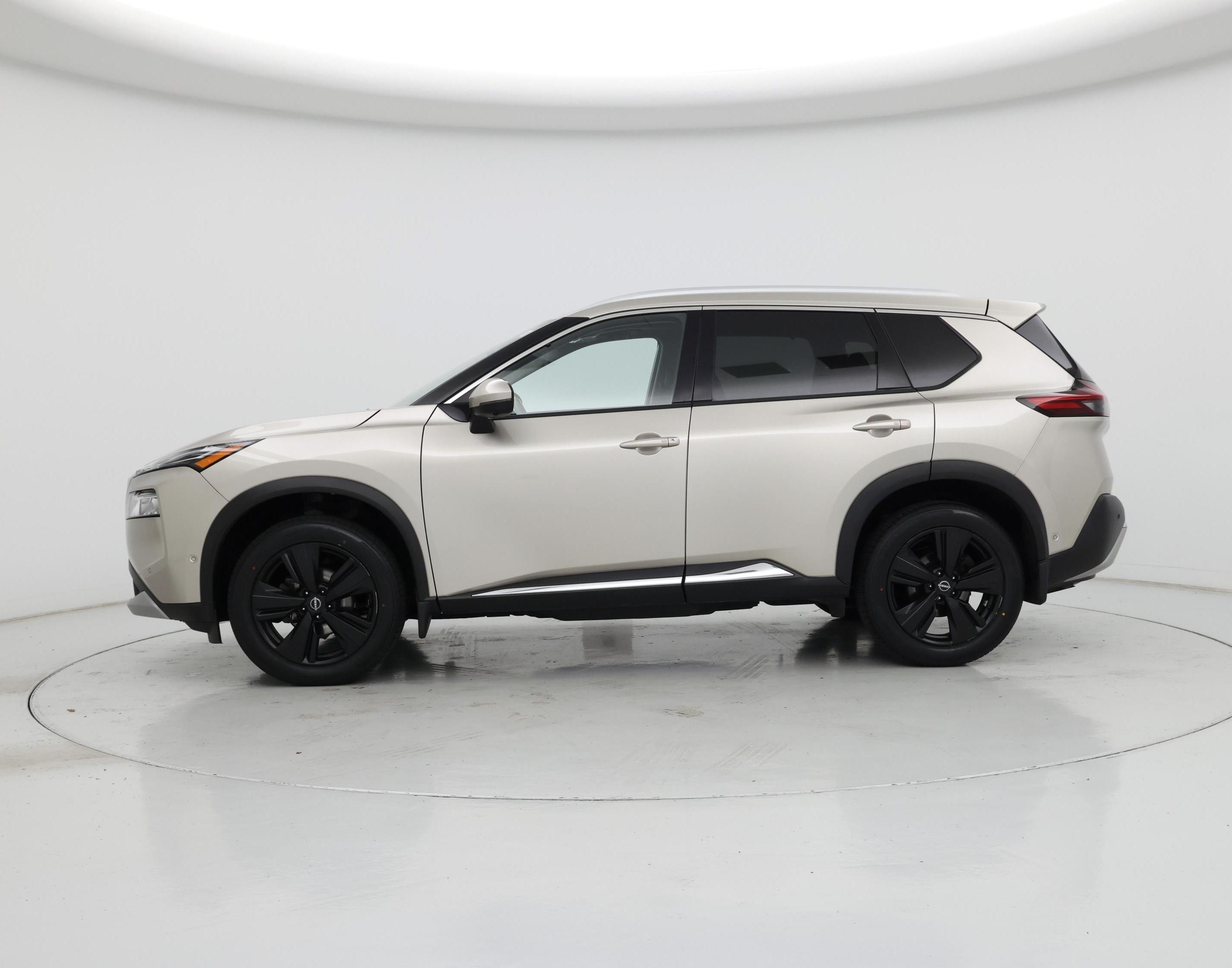 Thumbnail: 2022 Nissan Rogue - 3