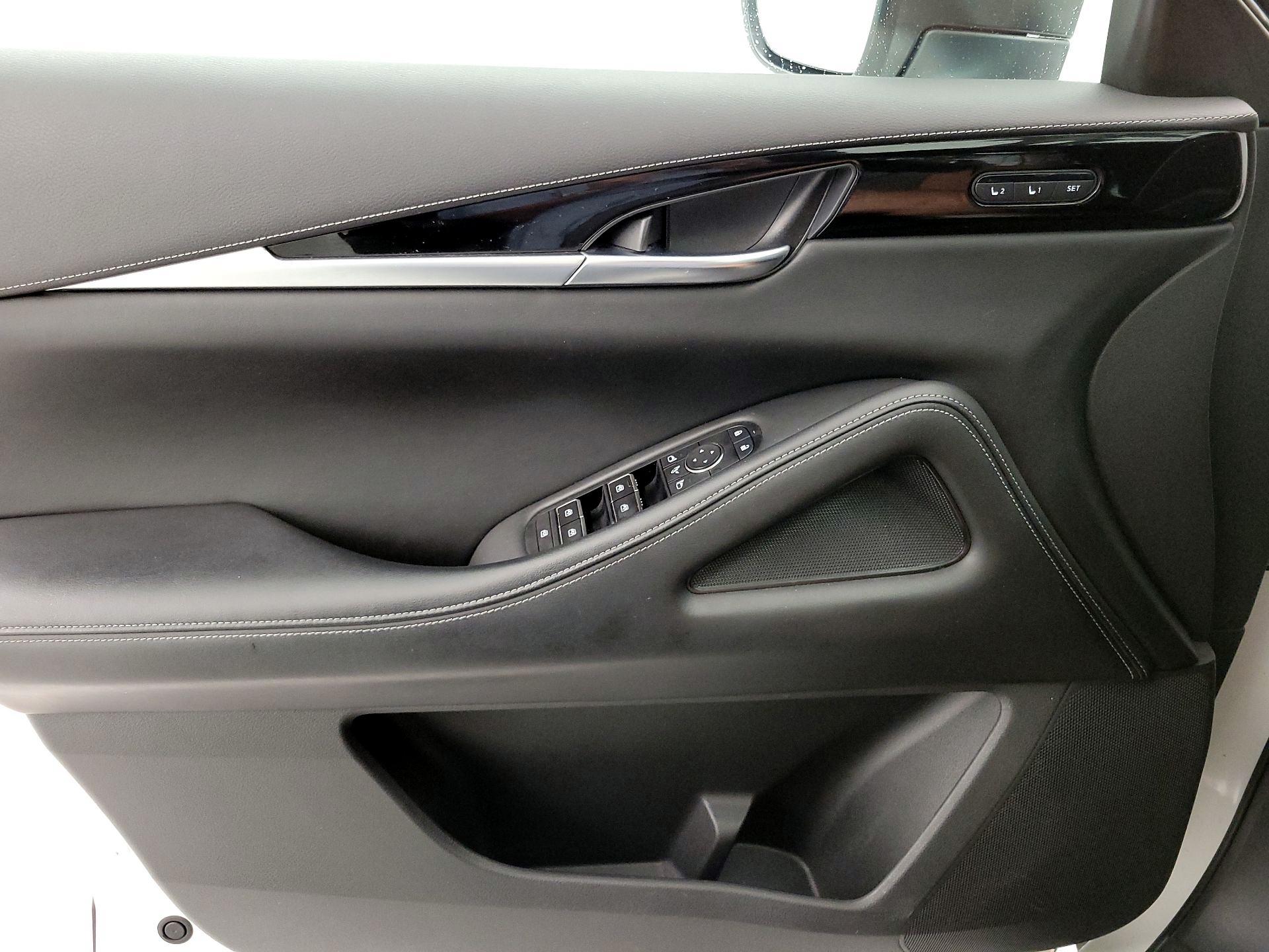 Thumbnail: 2022 INFINITI QX60 - 12