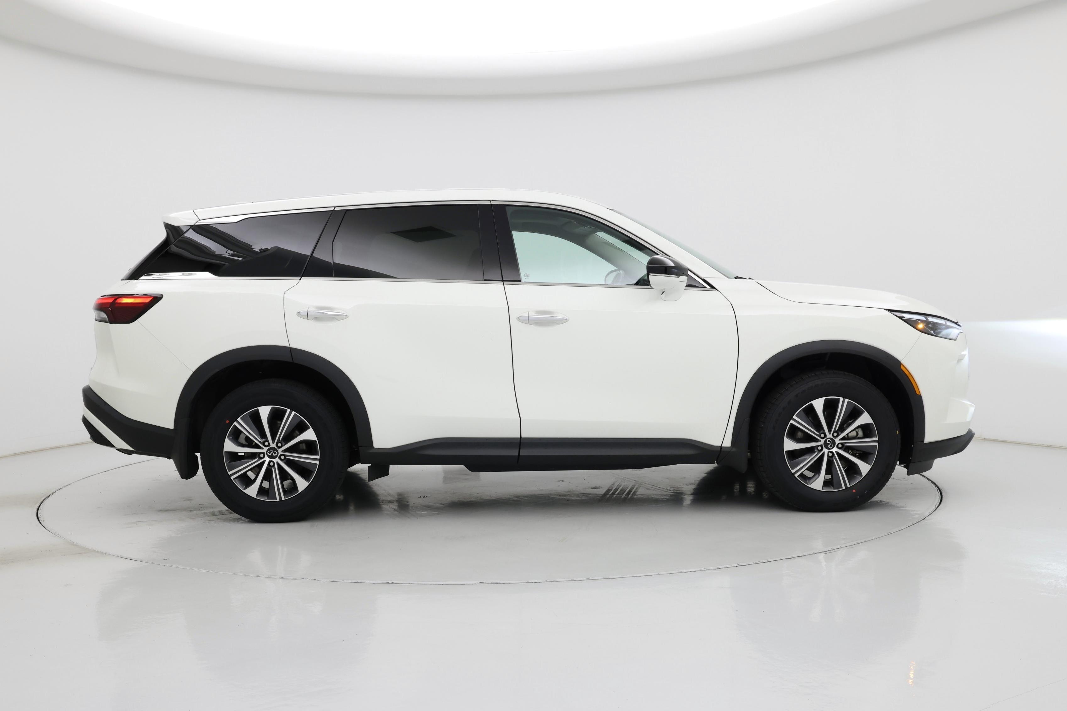 Thumbnail: 2022 INFINITI QX60 - 7