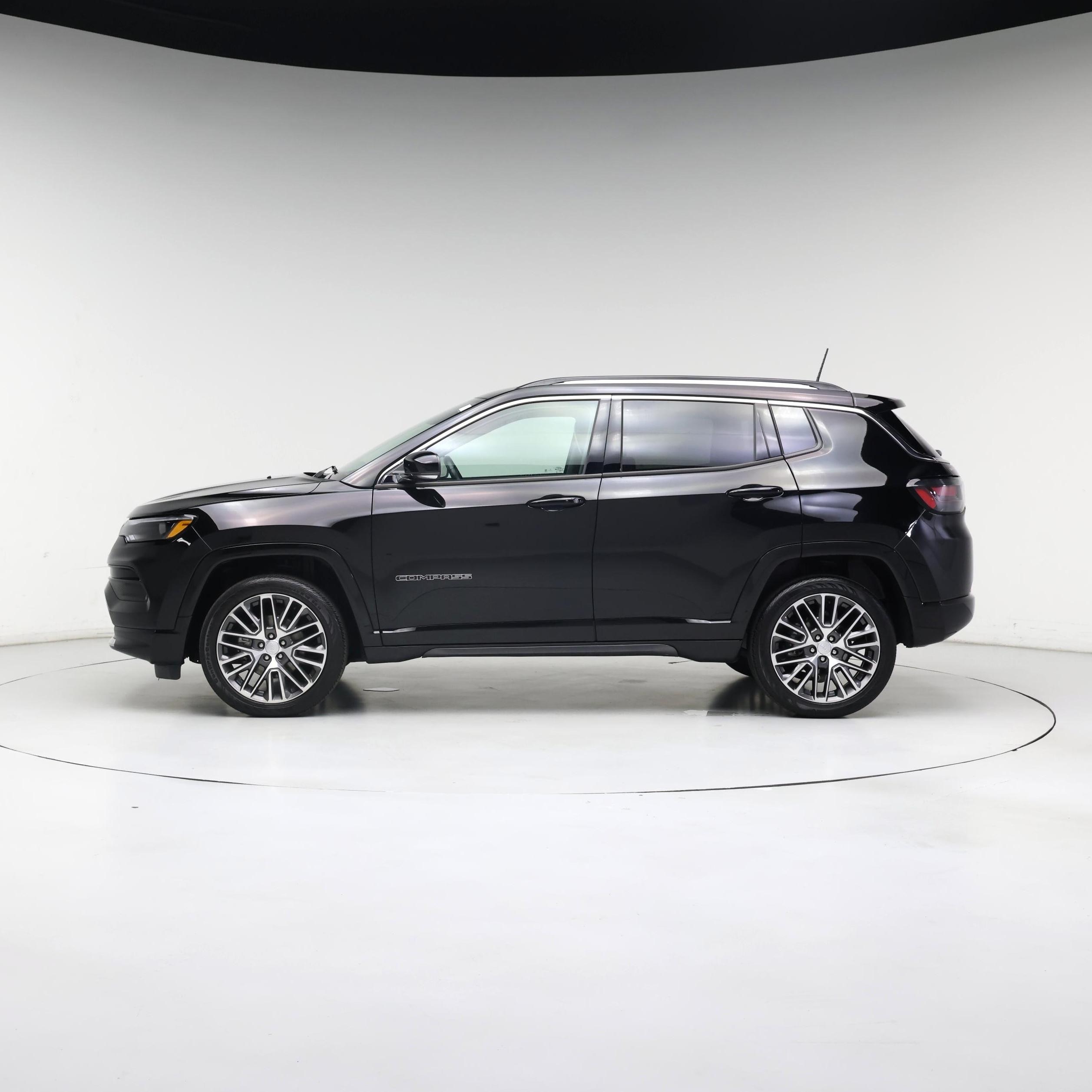 Thumbnail: 2022 Jeep Compass - 3