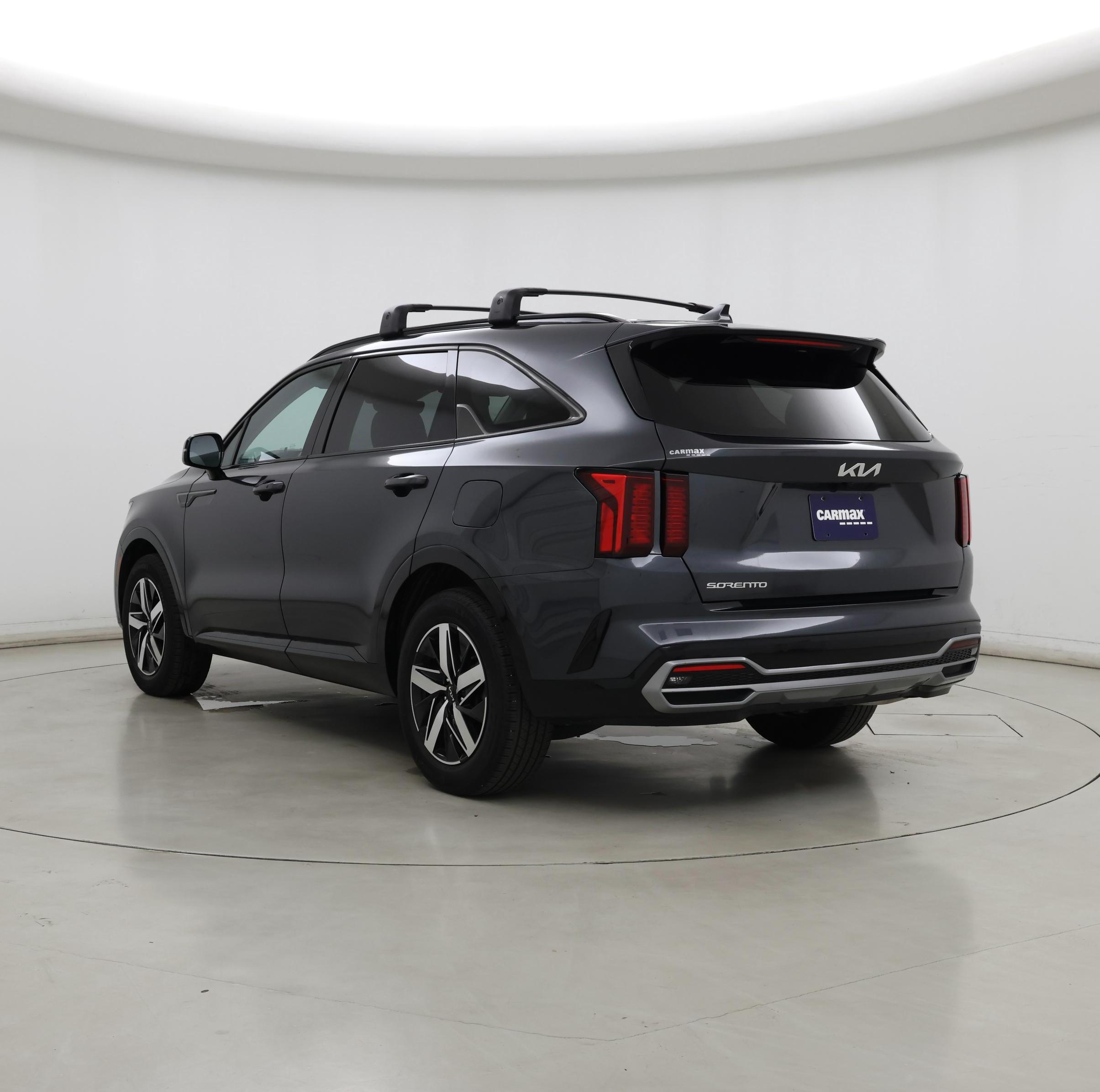 Thumbnail: 2023 Kia Sorento - 2