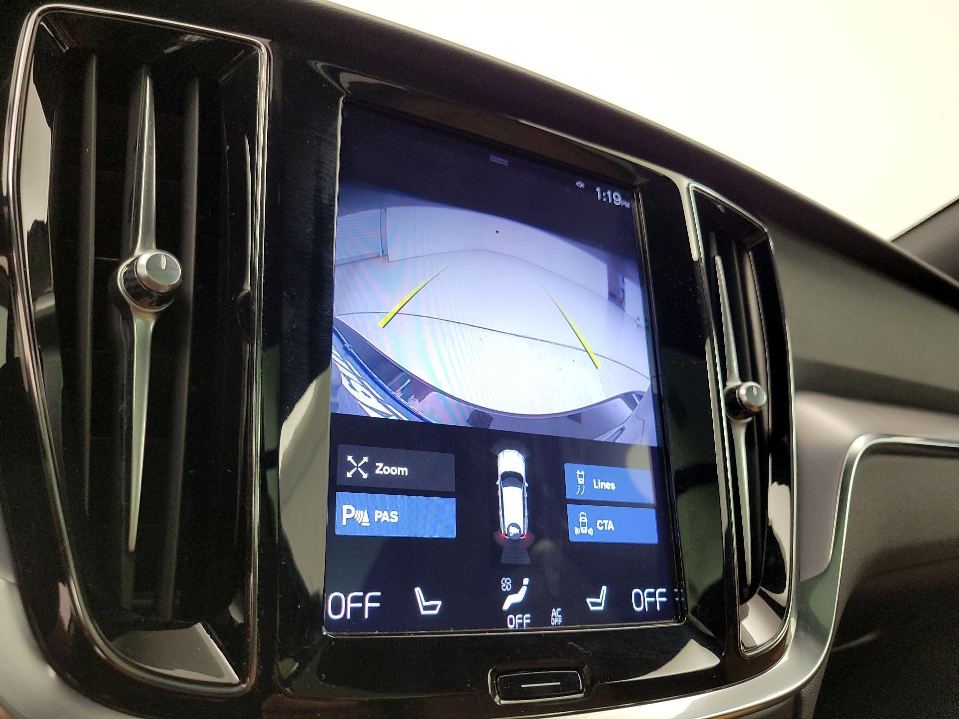 Thumbnail: 2020 Volvo S60 - 15