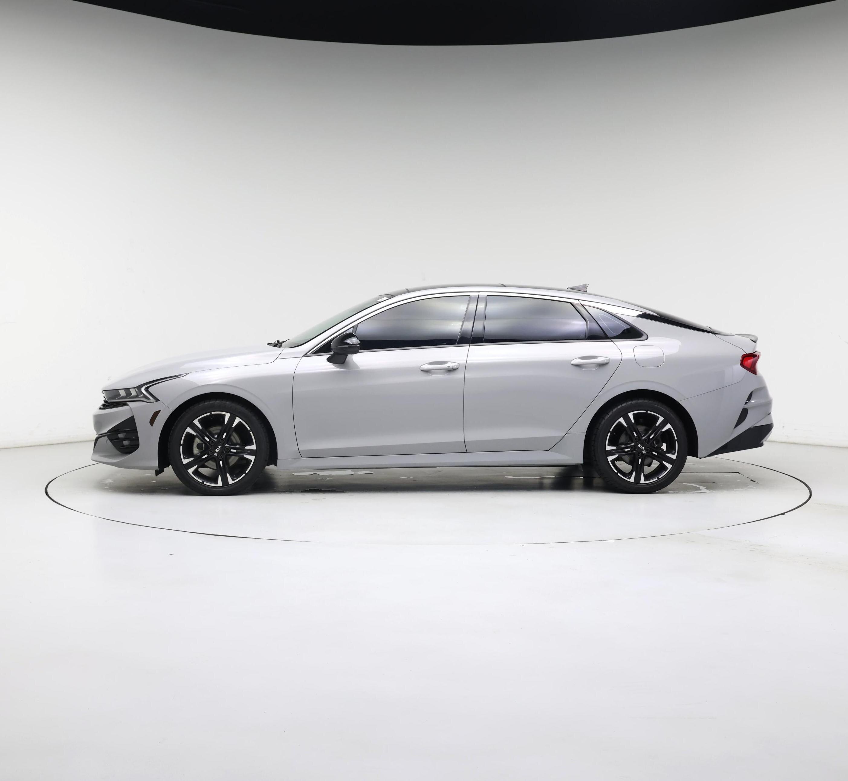 Thumbnail: 2021 Kia K5 - 3