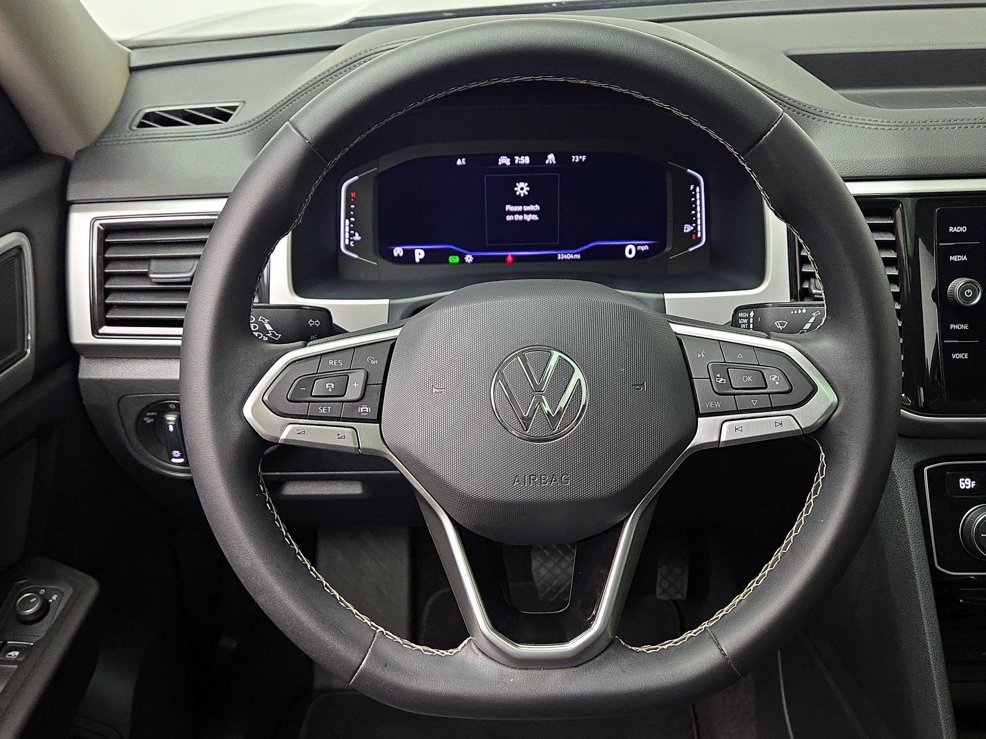 Thumbnail: 2022 Volkswagen Atlas - 10
