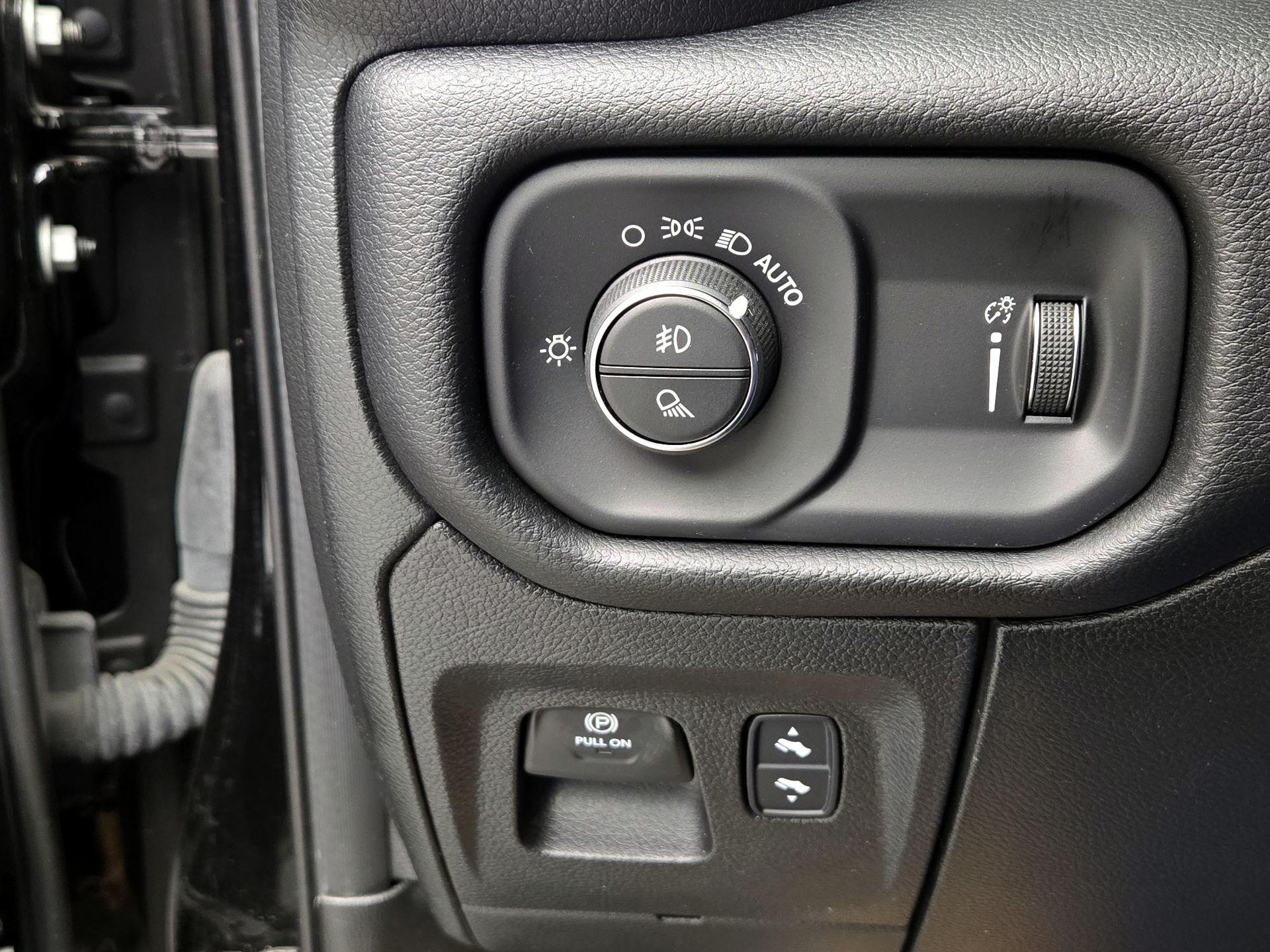 Thumbnail: 2022 RAM 1500 - 13
