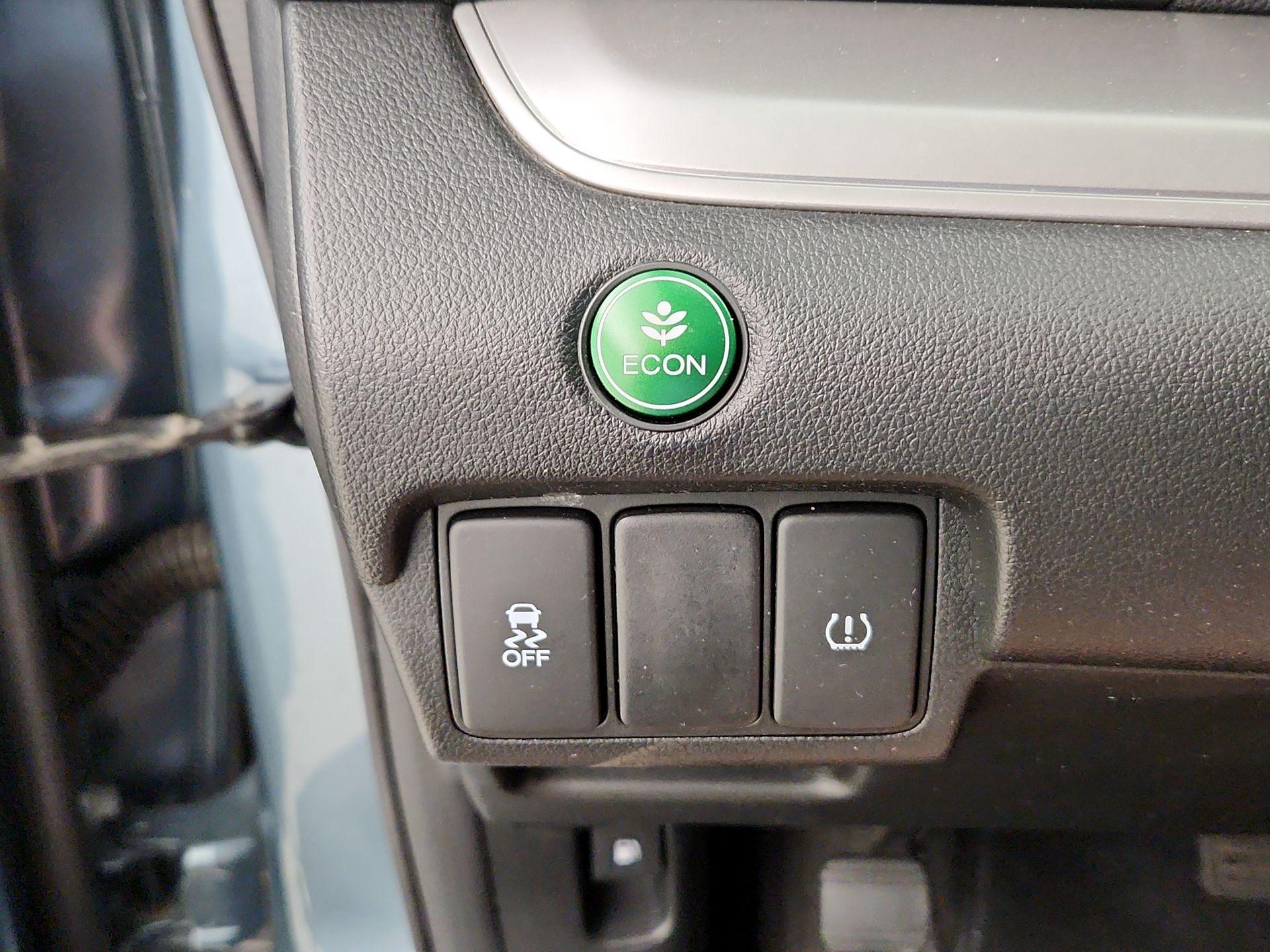 Thumbnail: 2016 Honda CR-V - 13