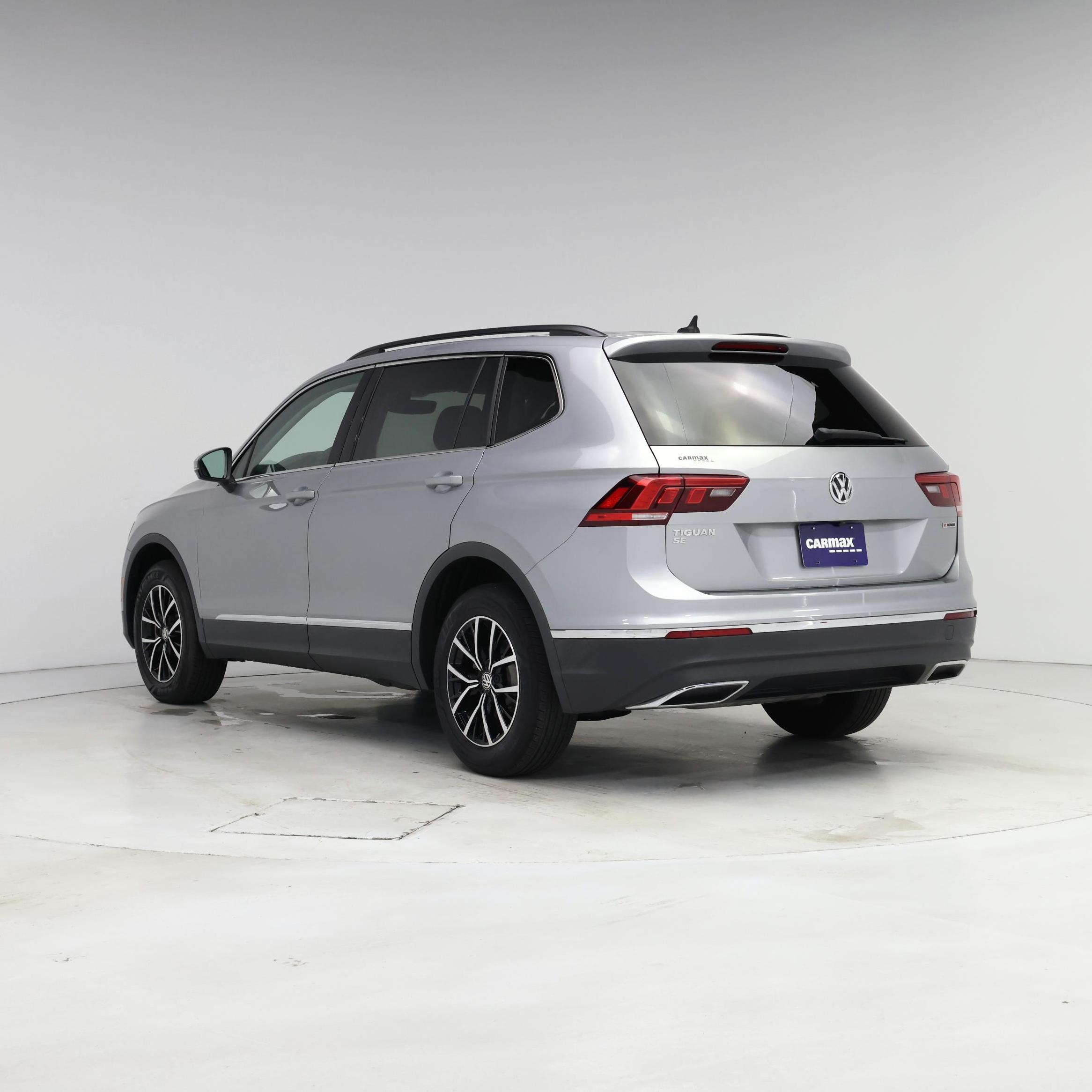 Thumbnail: 2021 Volkswagen Tiguan - 2