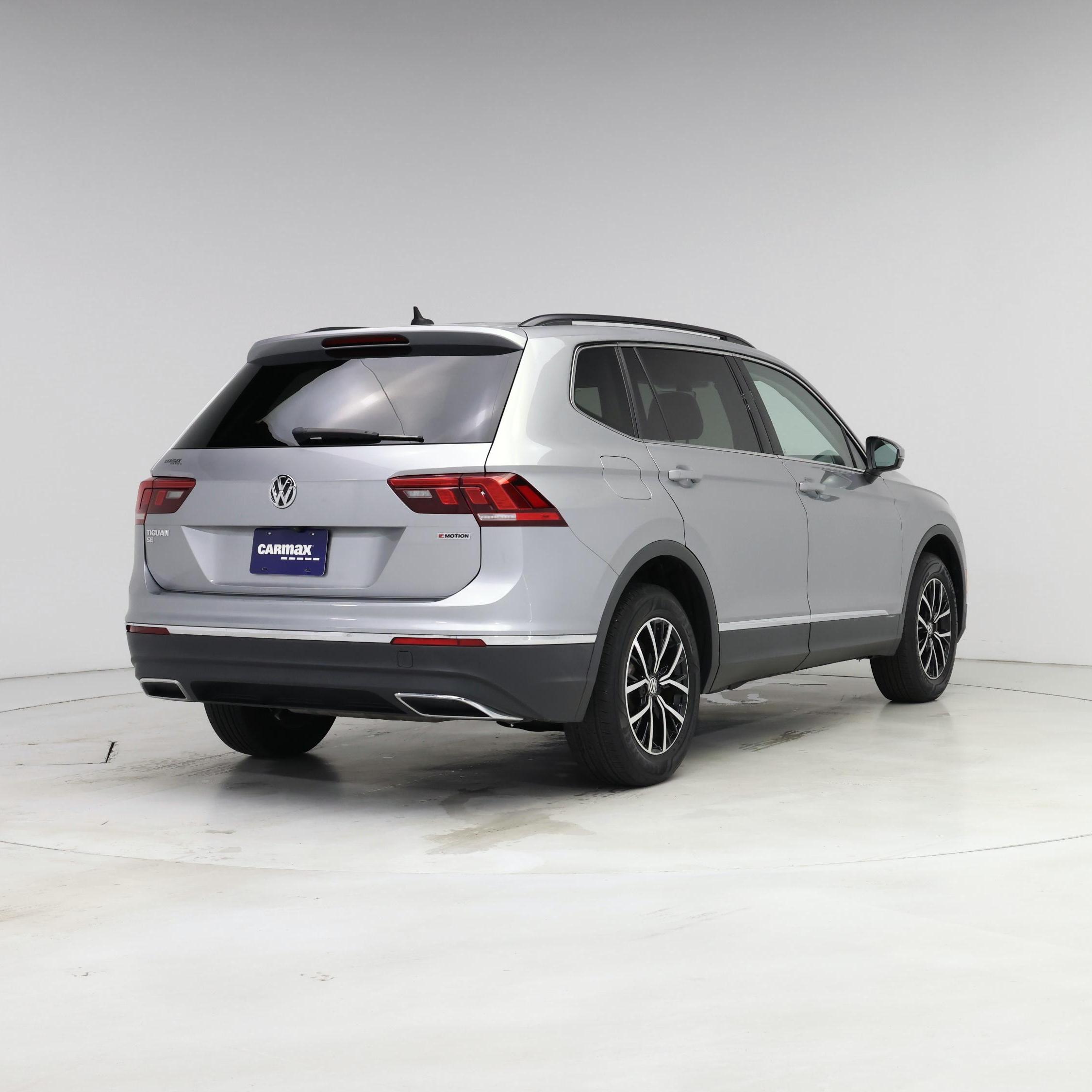 Thumbnail: 2021 Volkswagen Tiguan - 8