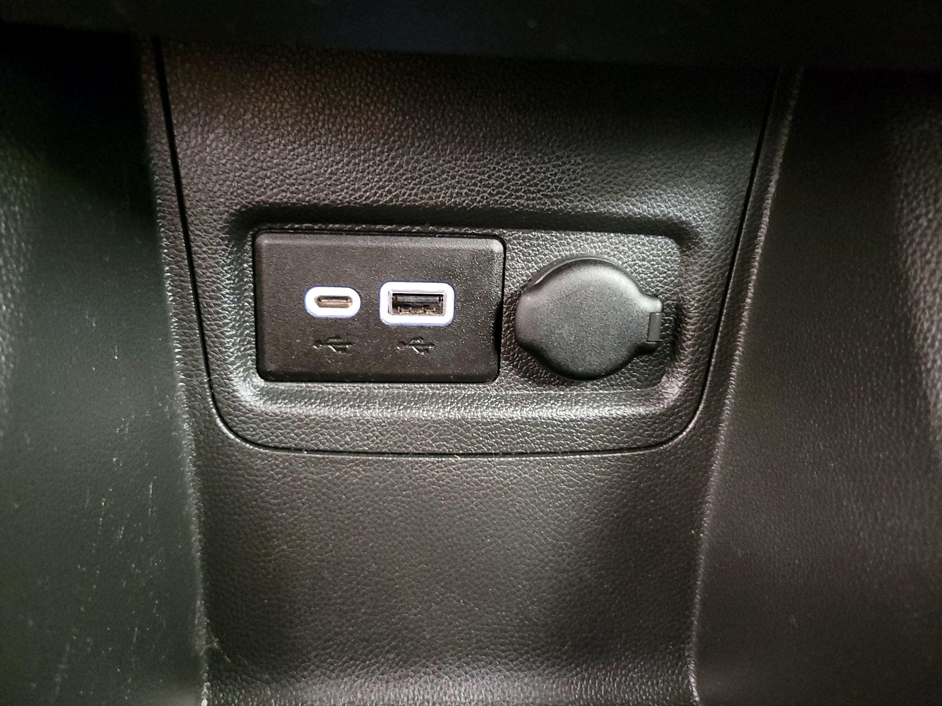Thumbnail: 2021 Chevrolet Spark - 18