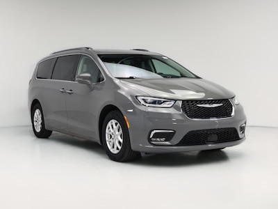 Gray 2021 Chrysler Pacifica Touring L