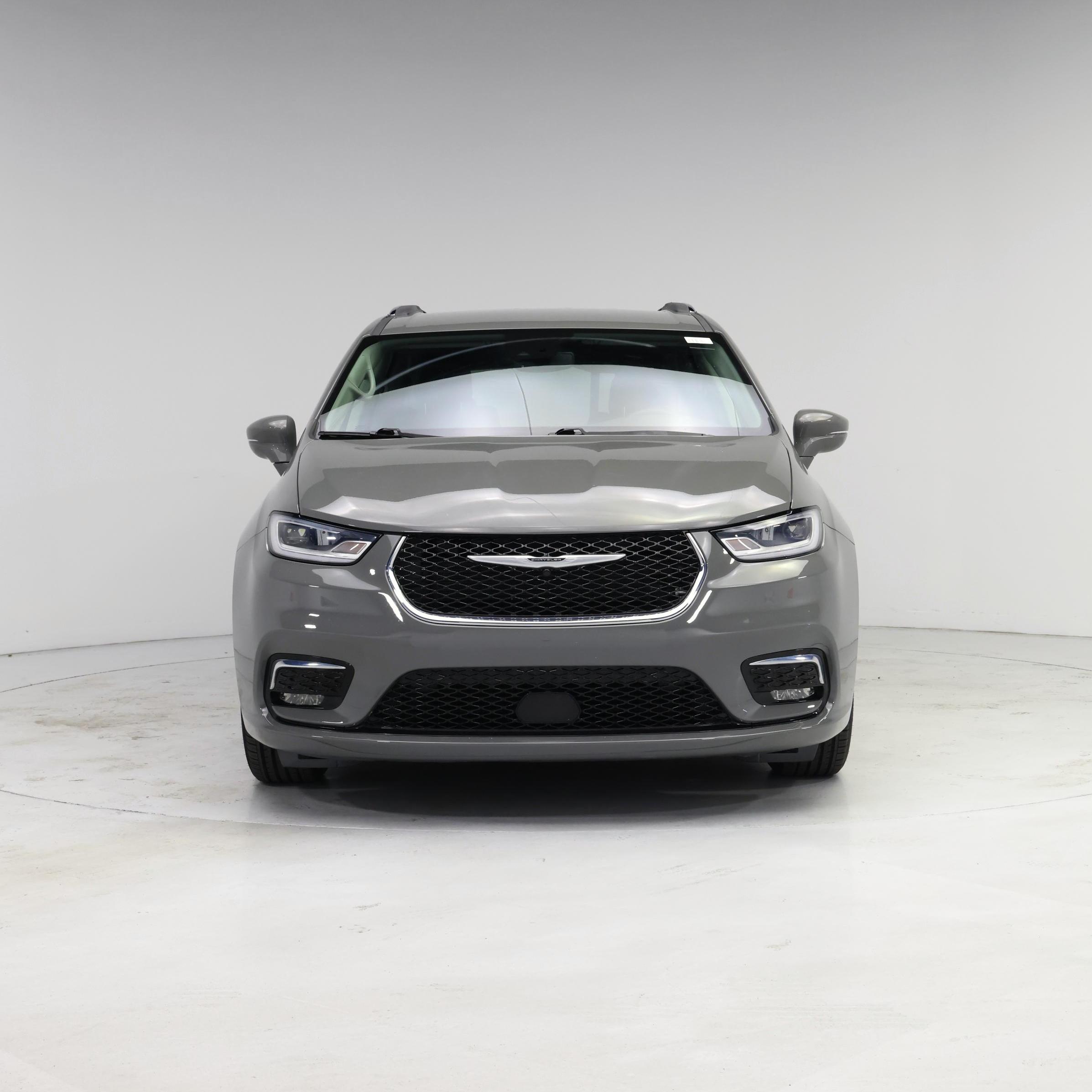 Thumbnail: 2021 Chrysler Pacifica - 5